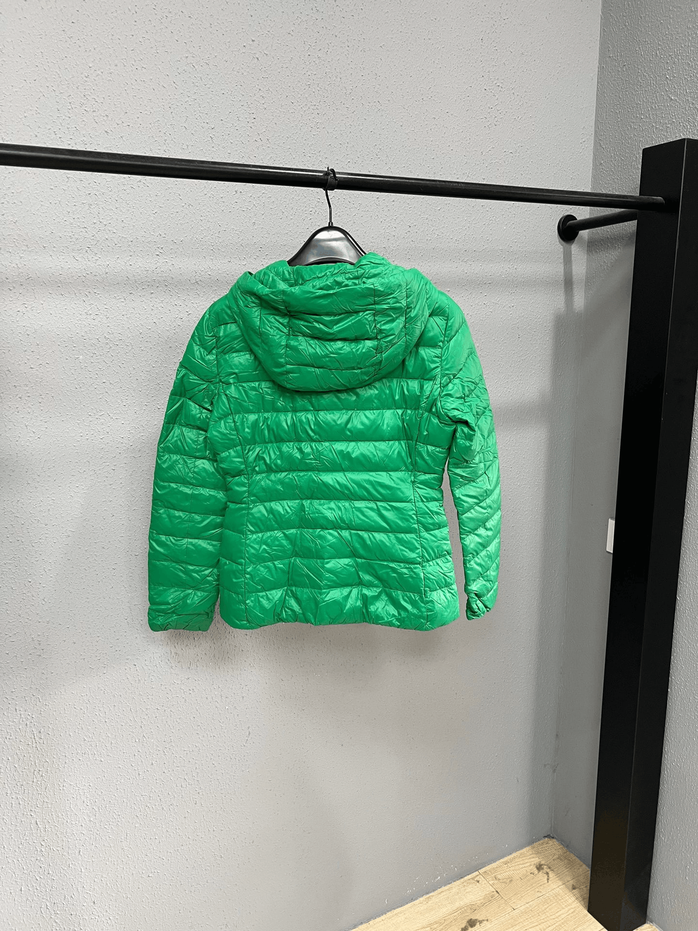 Prada Prada Down Green Down Jacket M Women Size M / US 6-8 / IT 42-44 - 2 Thumbnail