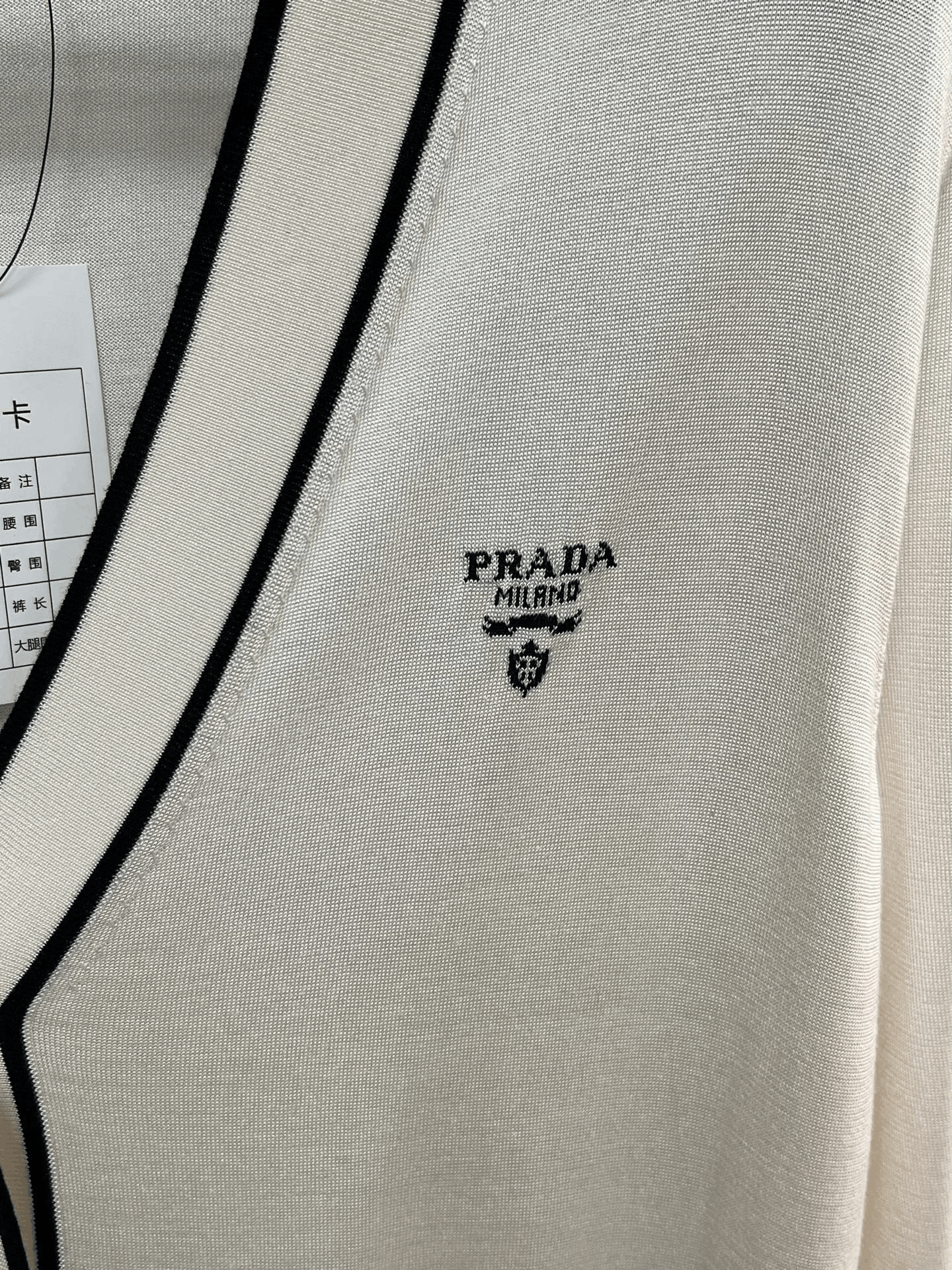 Prada Prada Silk Sweater M Women Size M / US 6-8 / IT 42-44 - 3 Thumbnail