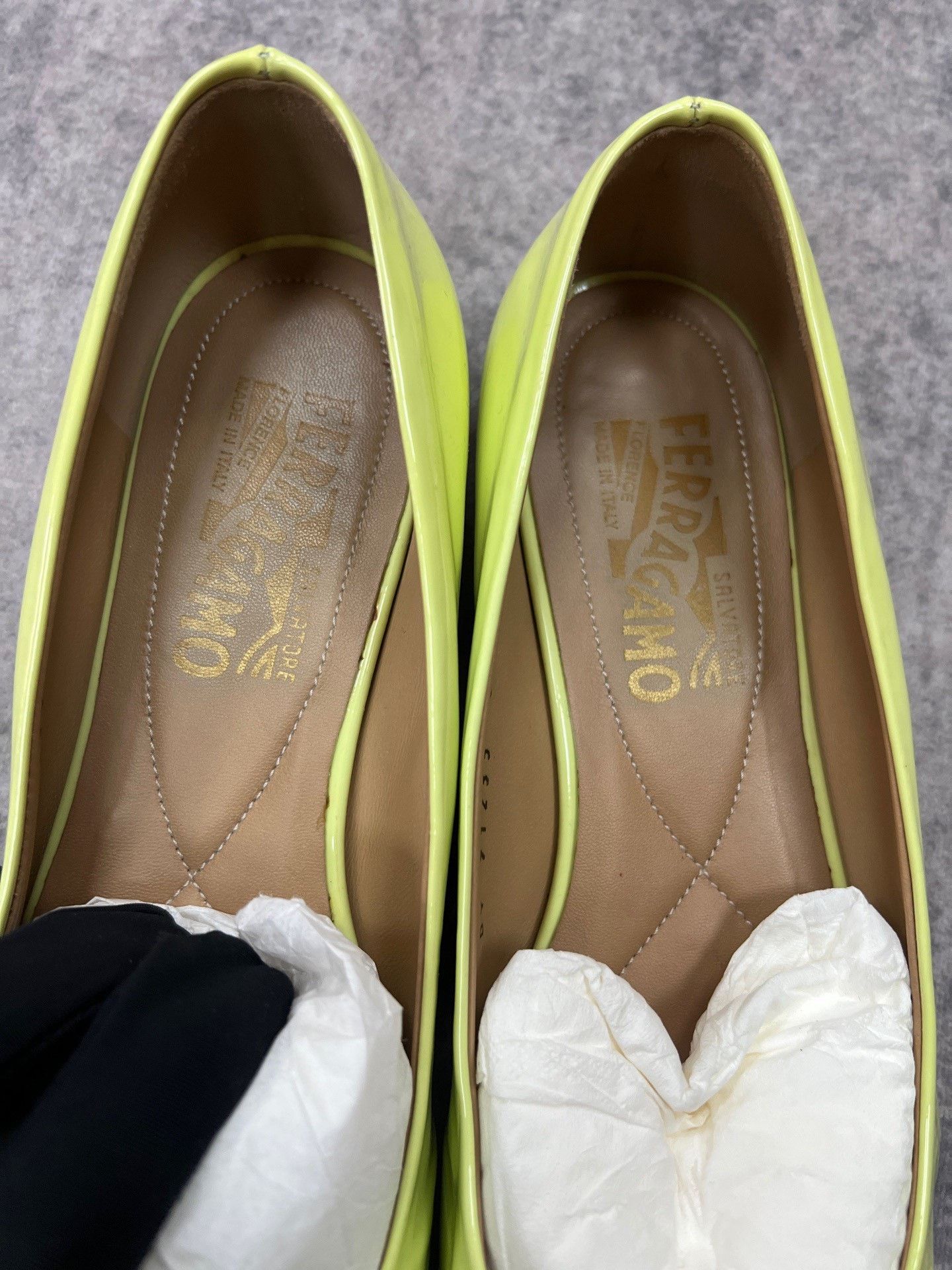 Salvatore Ferragamo Salvatore Ferragamo Lowtop Sneakers us_9 Women Size US 9 / IT 39 - 3 Thumbnail