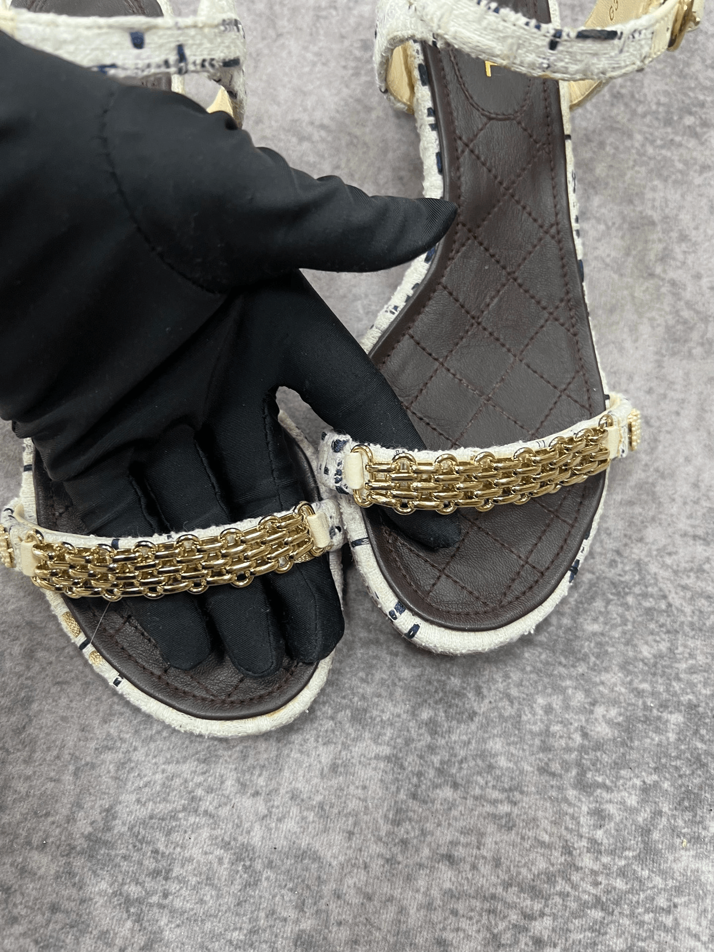 Chanel Chanel Sandals us_6 Women Size US 6 / IT 36 - 2 Thumbnail