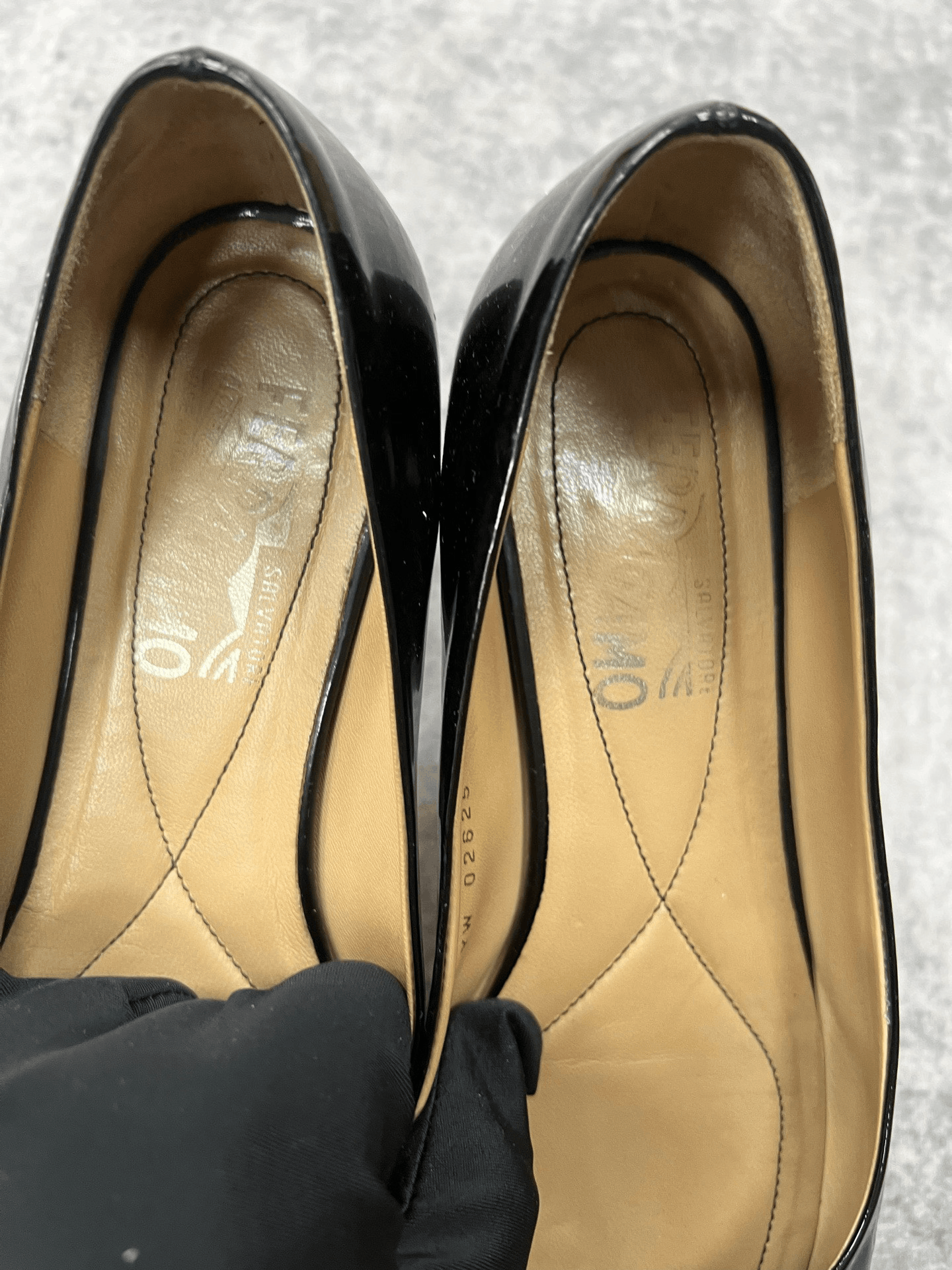 Salvatore Ferragamo Salvatore Ferragamo Lowtop Sneakers us_9 Women Size US 9 / IT 39 - 3 Thumbnail
