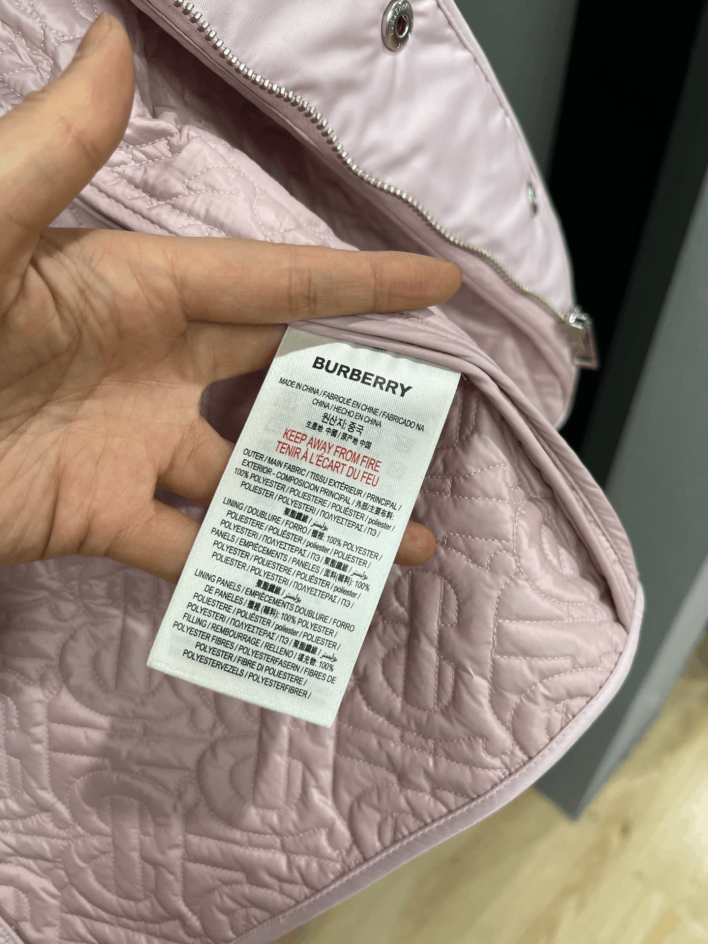 Burberry Burberry Plaid Cotton Down Jacket XS Women Size XS / US 0-2 / IT 36-38 - 5 Thumbnail