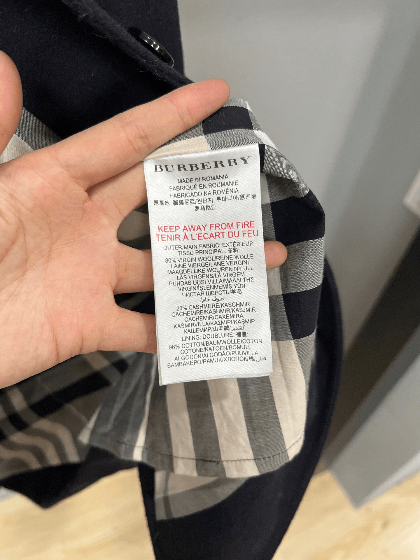 Burberry Burberry Plaid Coat XS Women Size XS / US 0-2 / IT 36-38 - 4 Thumbnail