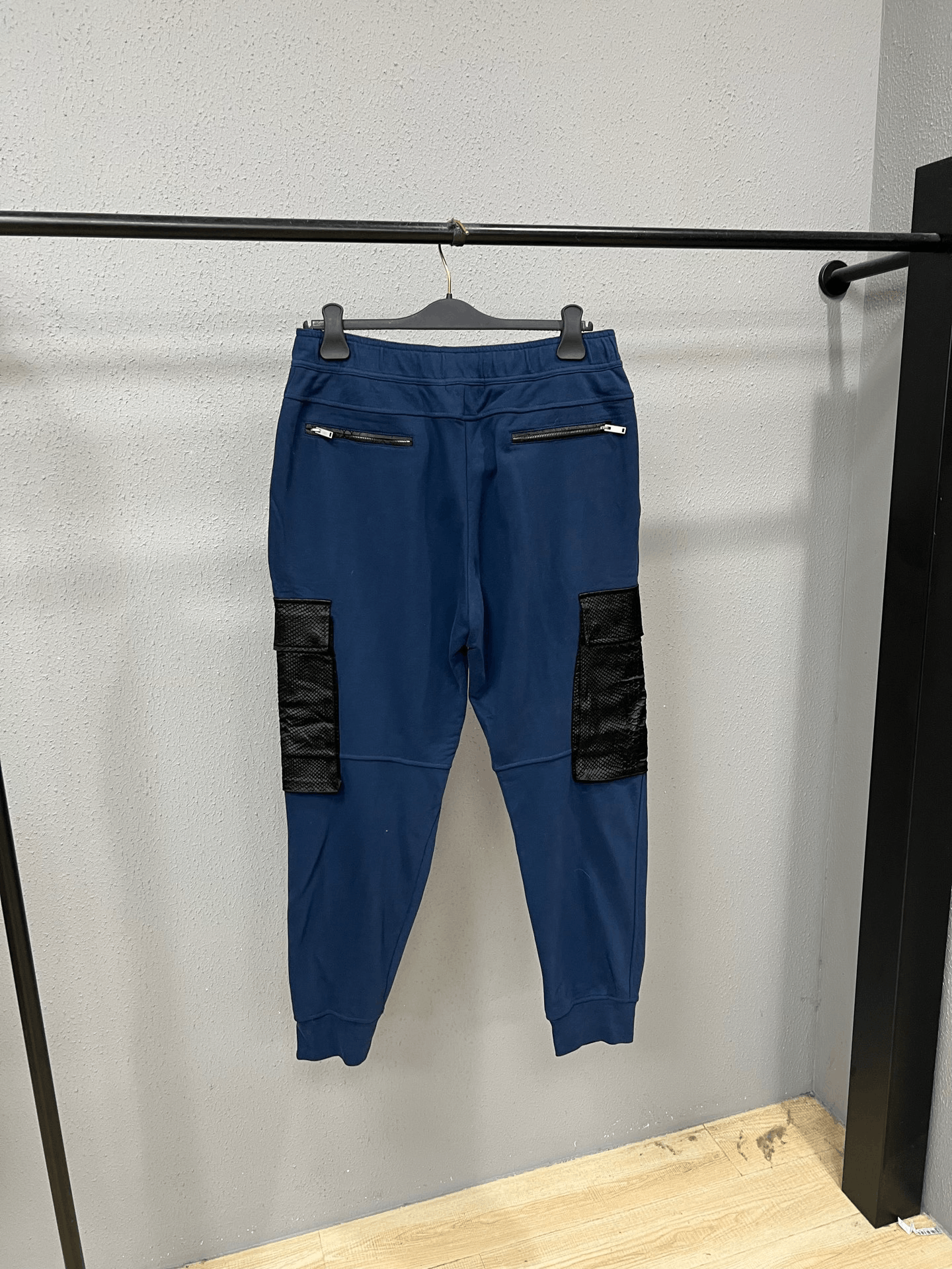 Alexander McQueen Alexander McQueen Casual Pants 36 Men Size US 36 / EU 52 - 2 Thumbnail
