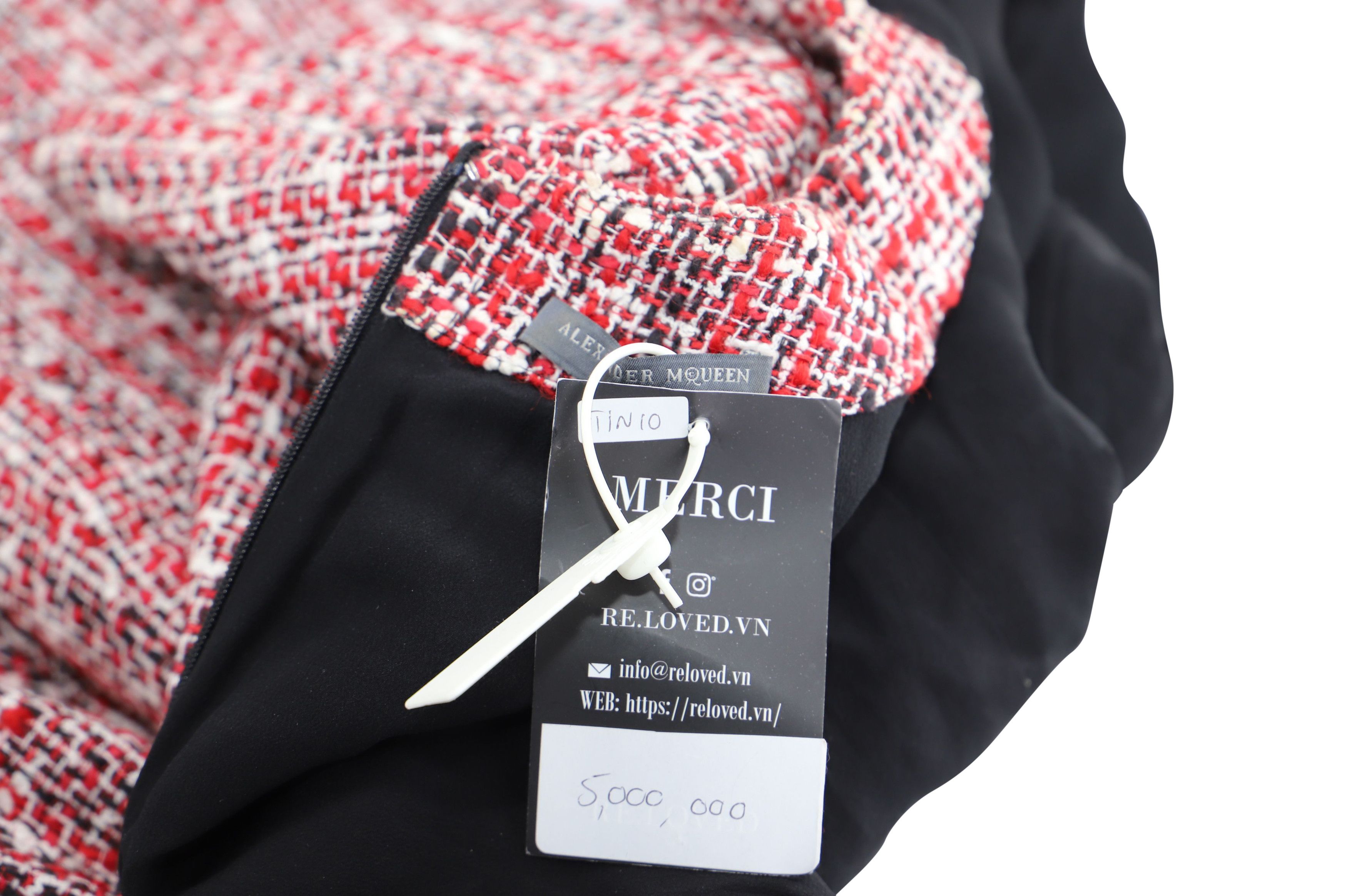 Alexander McQueen Alexander McQueen Tweed Shift Dress in Red Cotton Size XXS / US 00 / IT 34 - 3 Thumbnail