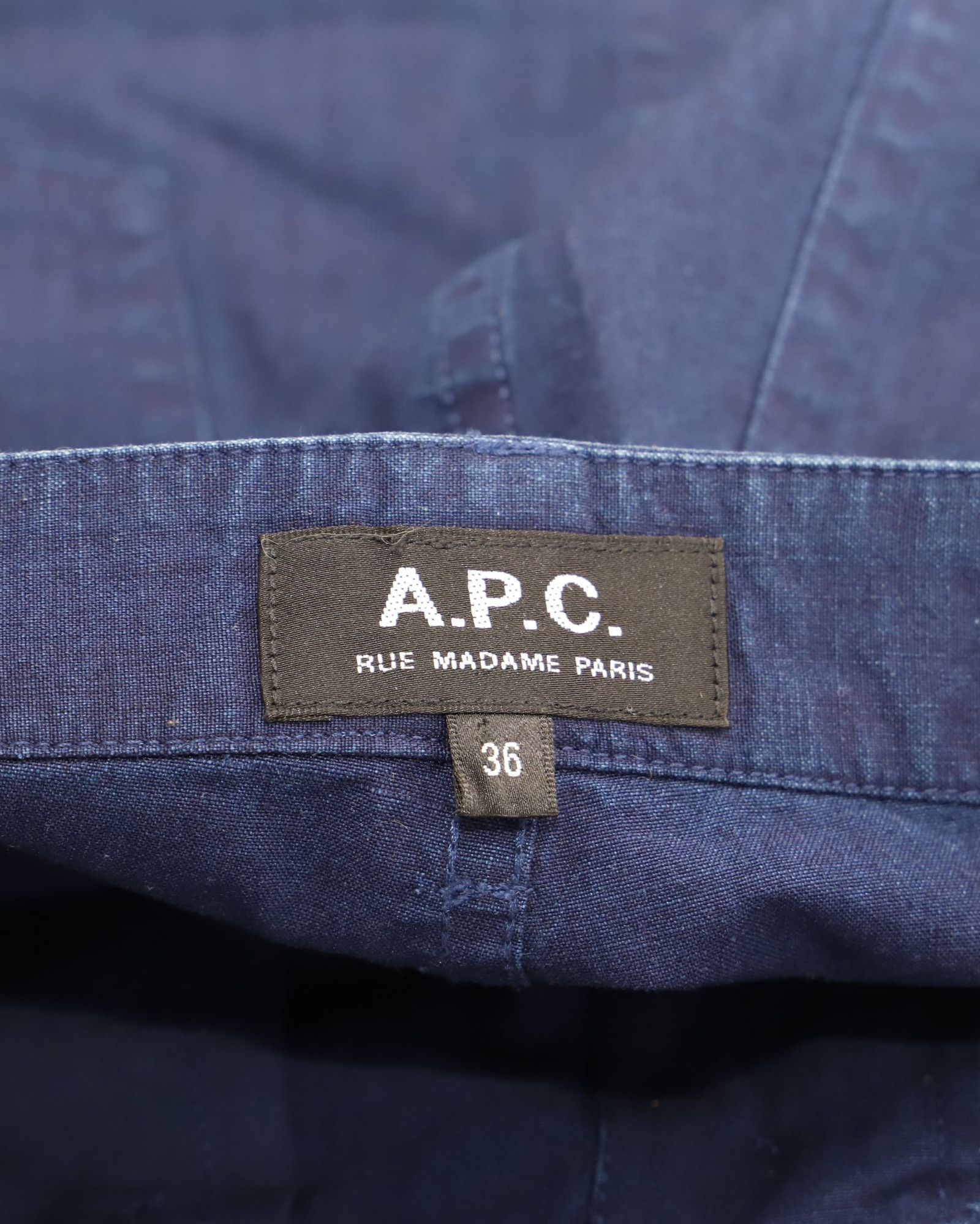 A.P.C. A.P.C. Buttoned Midi Skirt in Blue Cotton Denim Size 26" / US 2 / IT 38 - 3 Thumbnail