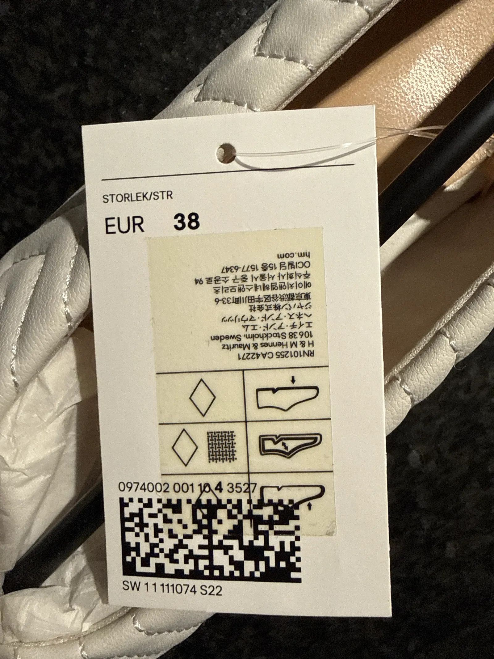 H&M H&M Ballet Flats Size US 8 / IT 38 - 2 Thumbnail