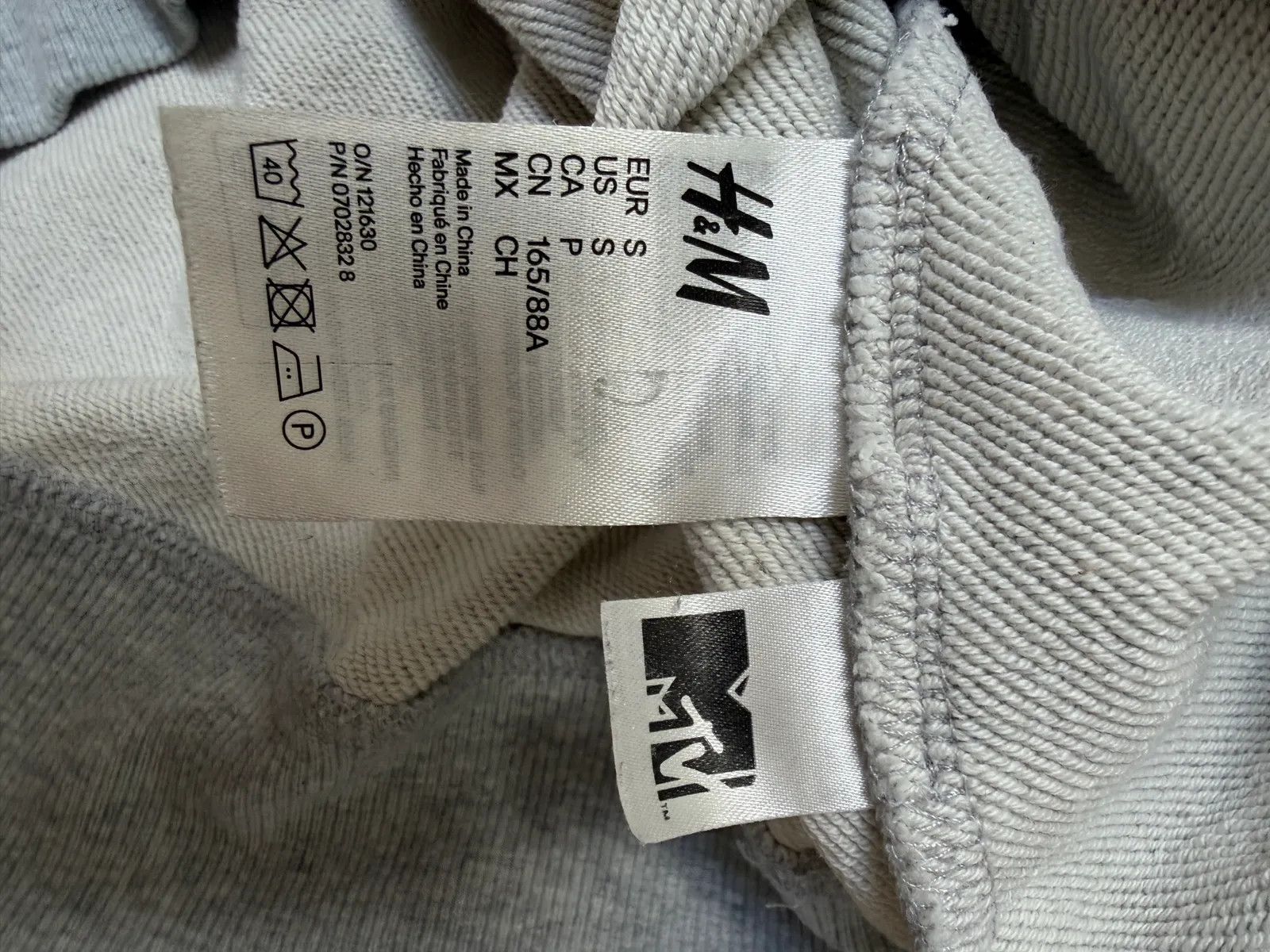 Moschino H&MOSCHINO Hoodie Size S / US 4 / IT 40 - 3 Thumbnail