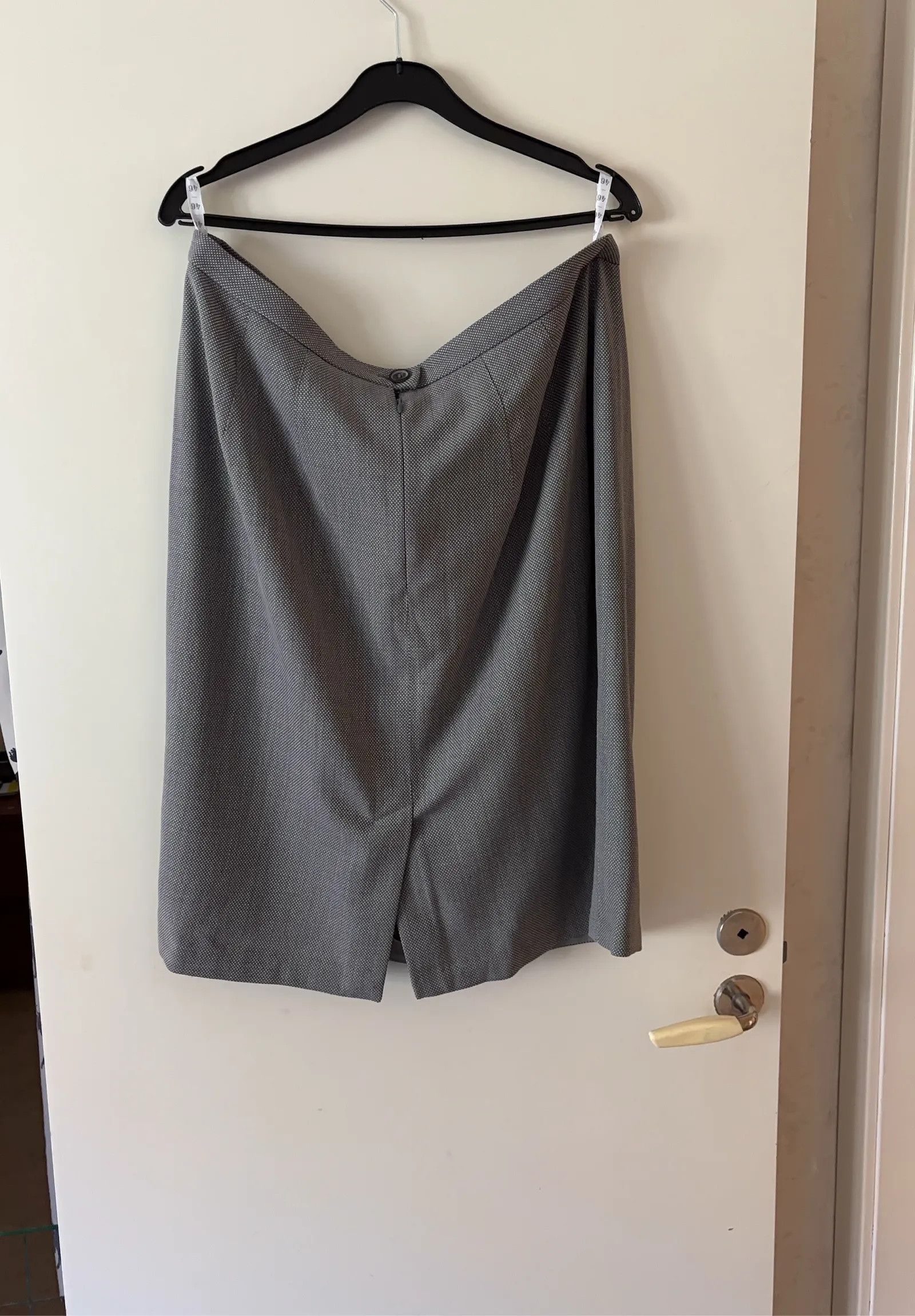 Joseph Joseph Janard Skirt Size 34" / US 12 / IT 48 - 4 Thumbnail