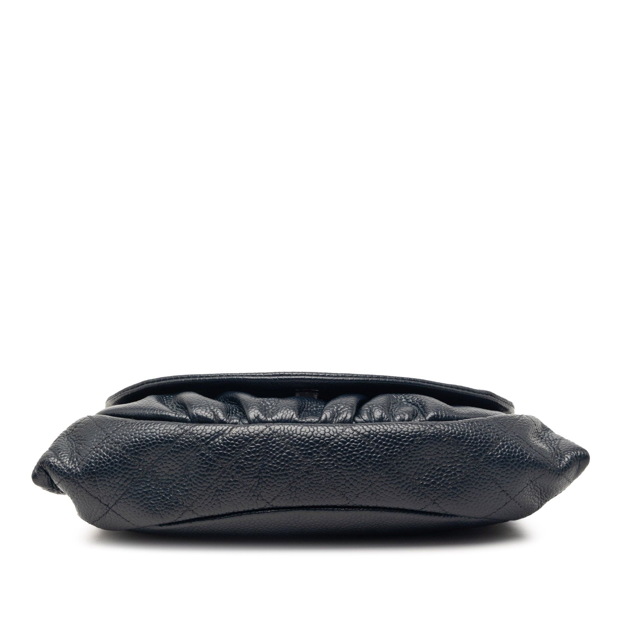 Chanel CC Caviar Half Moon Wallet on Chain Size ONE SIZE - 3 Thumbnail