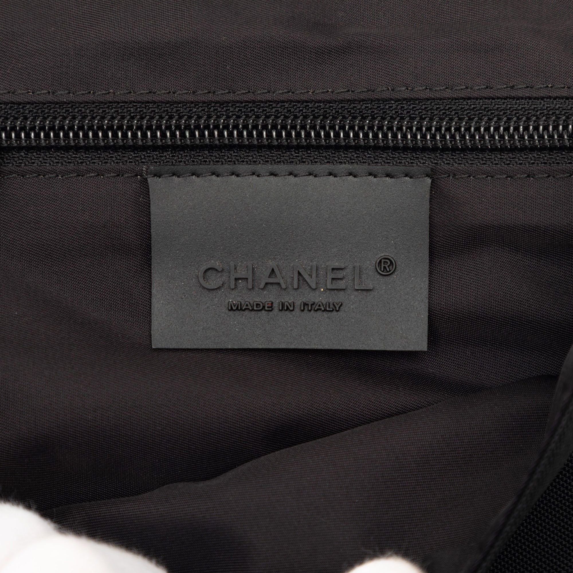 Chanel Nylon Sport Line Crossbody Size ONE SIZE - 5 Thumbnail