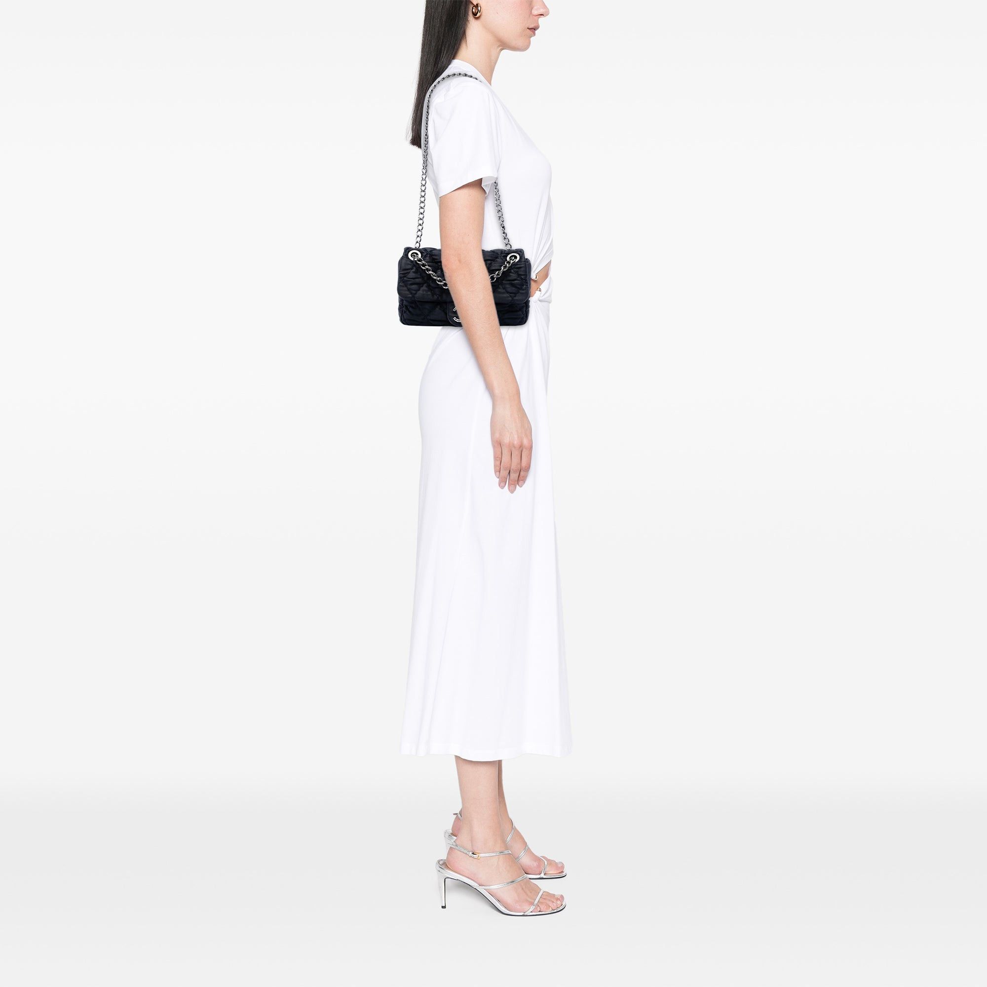 Chanel Medium CC Quilted Satin Single Flap Size ONE SIZE - 7 Thumbnail