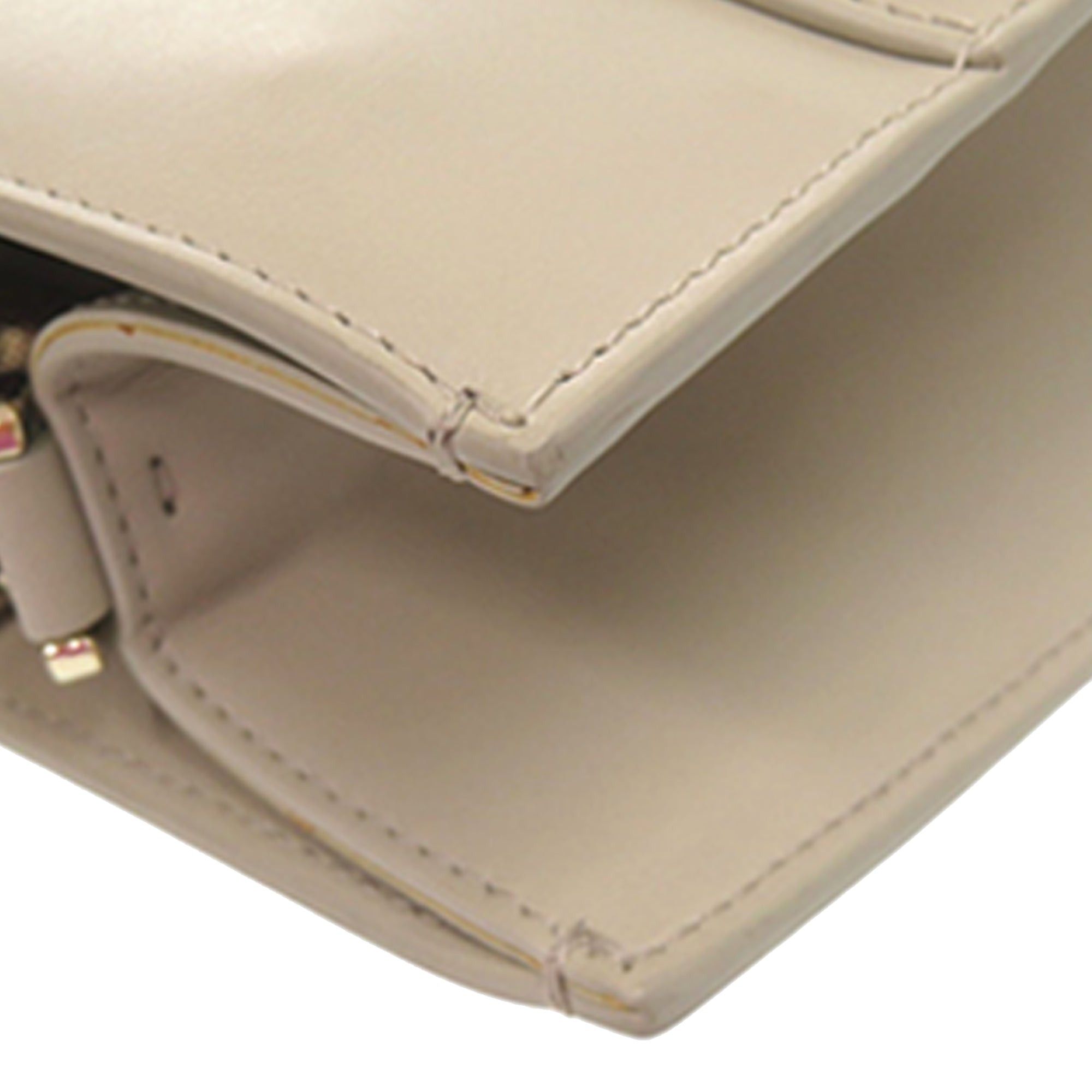 Bvlgari Embossed Leather Logo Infinitum Tote Size ONE SIZE - 18 Thumbnail