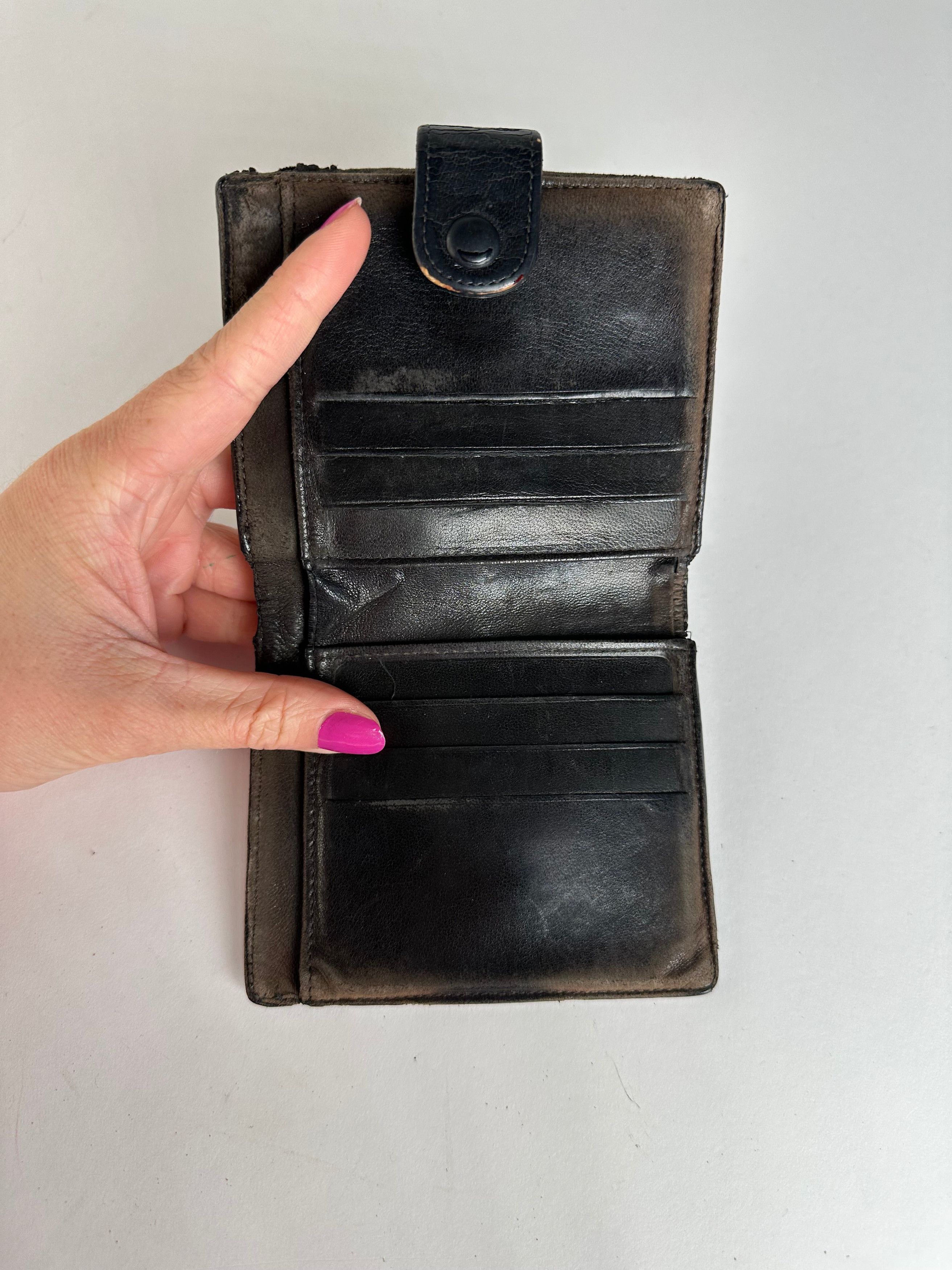 Chanel Vintage CC Leather Wallet Black Size ONE SIZE - 3 Thumbnail