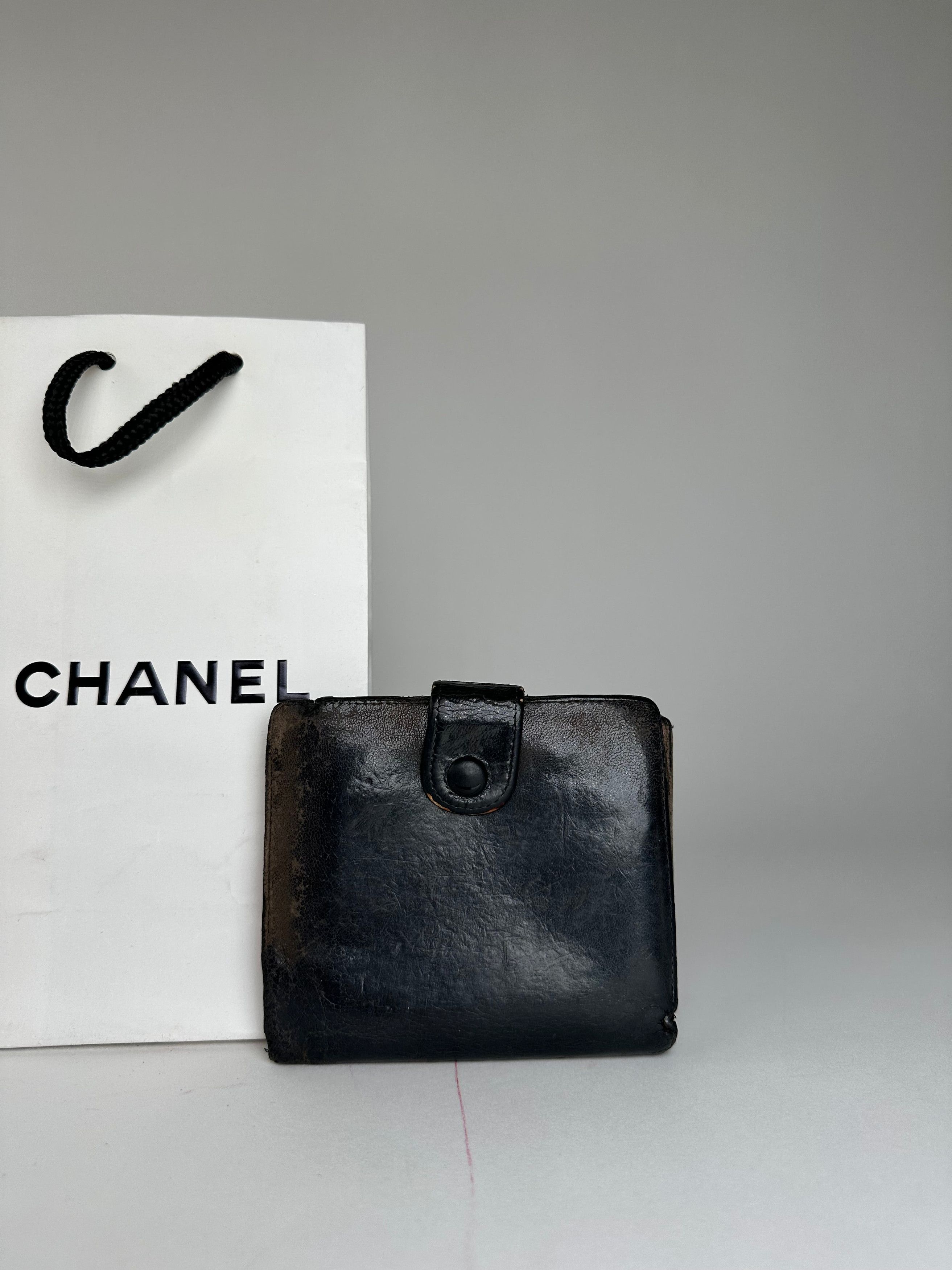 Chanel Vintage CC Leather Wallet Black Size ONE SIZE - 11 Thumbnail