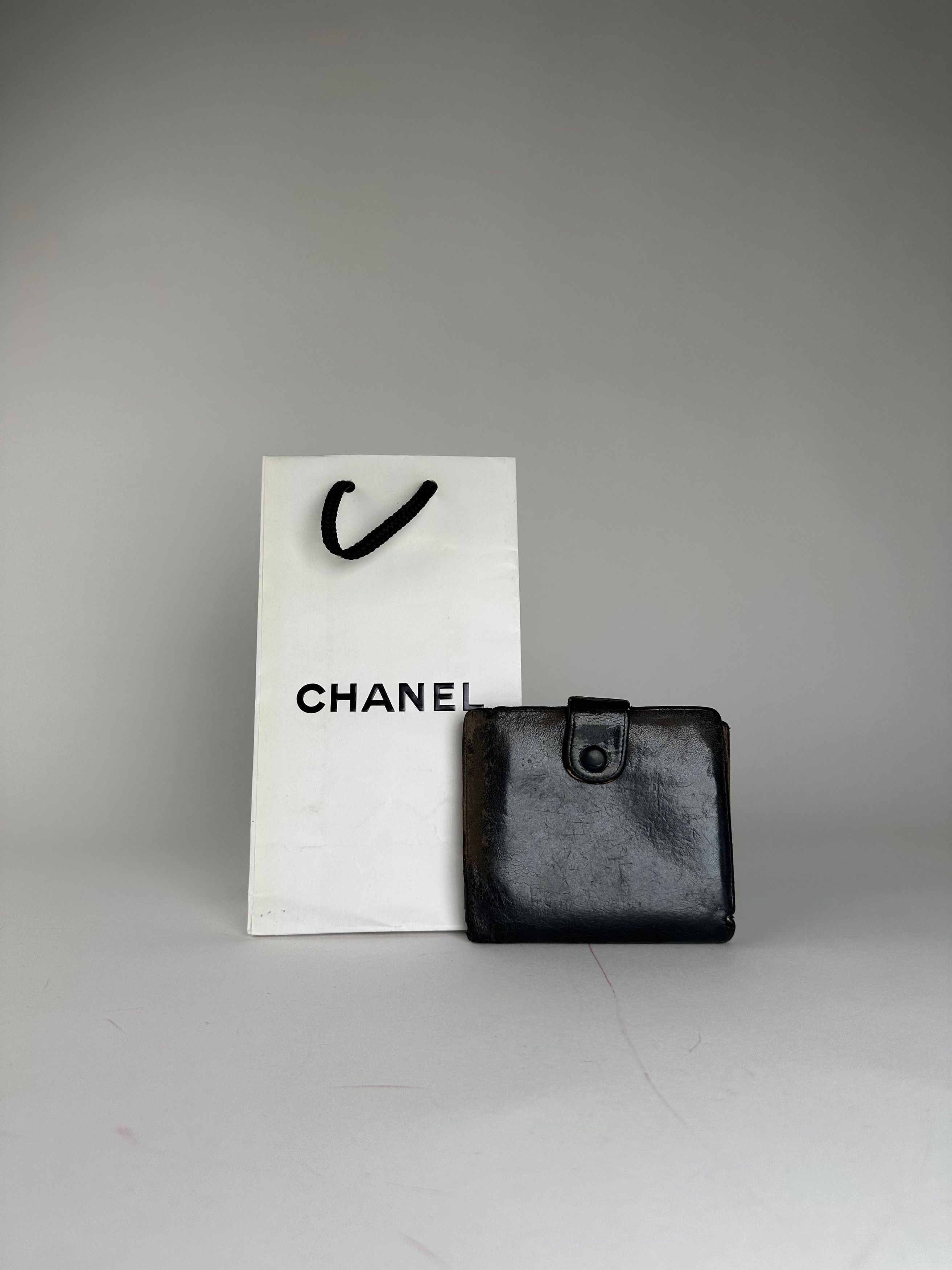 Chanel Vintage CC Leather Wallet Black Size ONE SIZE - 2 Thumbnail