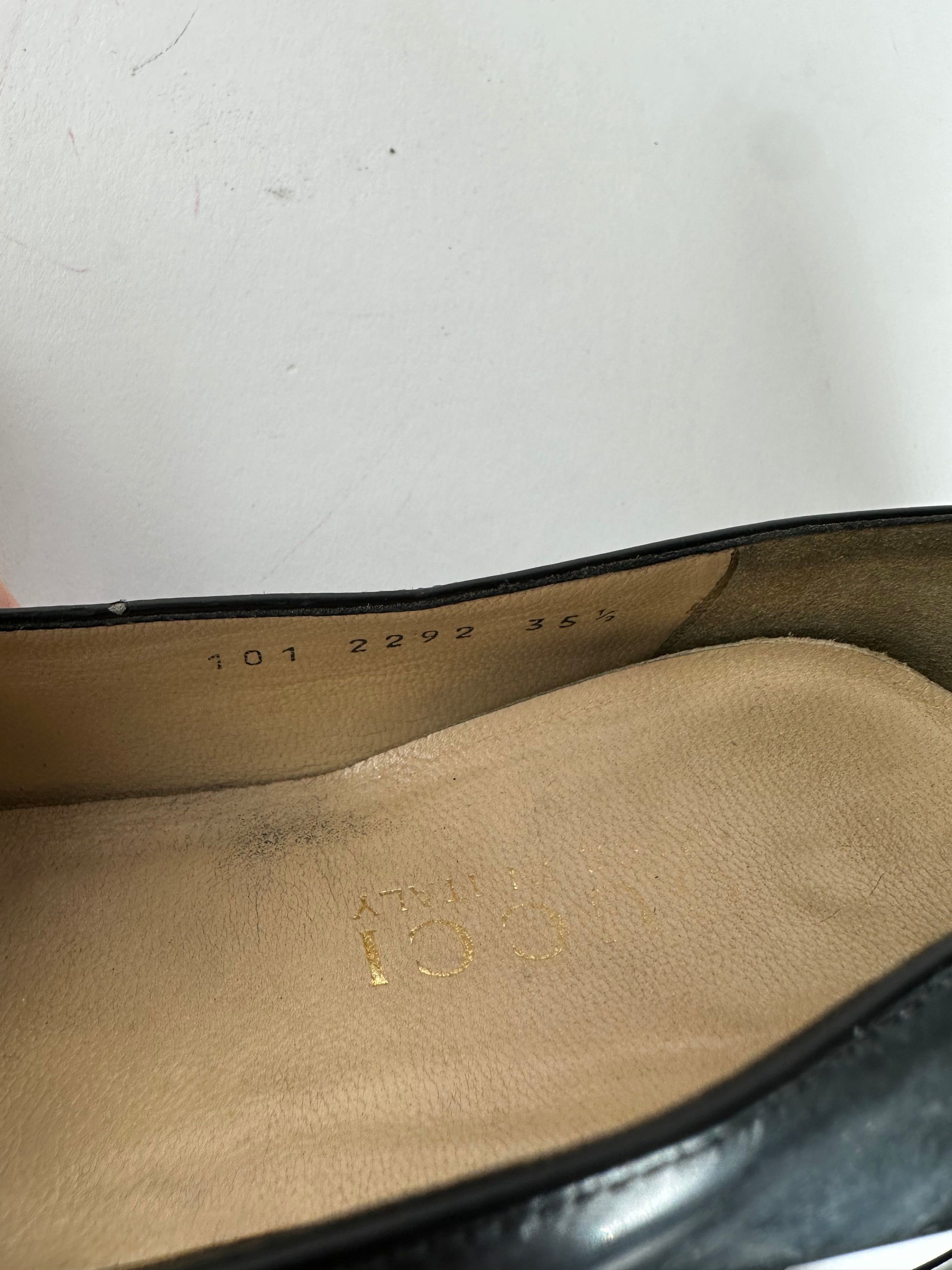 Gucci Vintage Patent Leather Horsebit Pumps EU35,5 Size US 4 / IT 34 - 8 Thumbnail