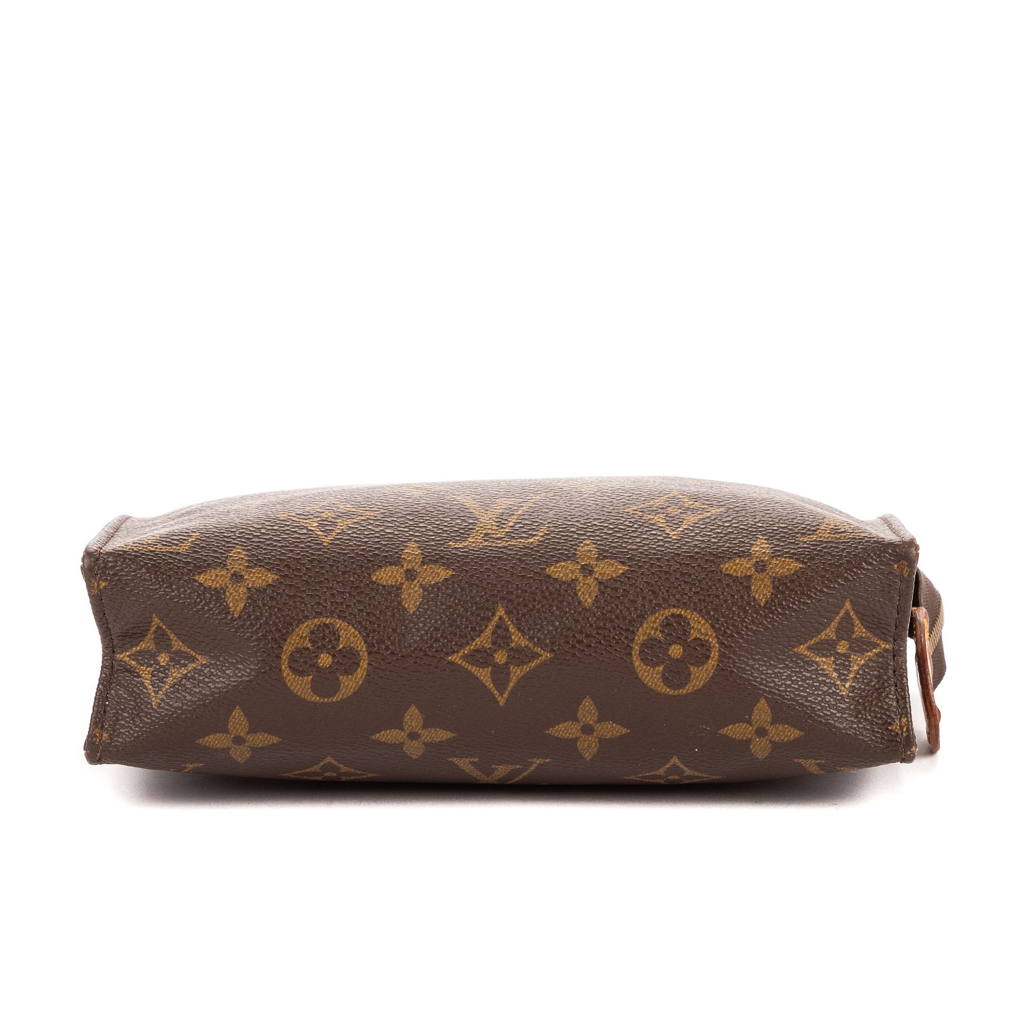 Louis Vuitton Vintage Toilet Pouch Size ONE SIZE - 6 Thumbnail