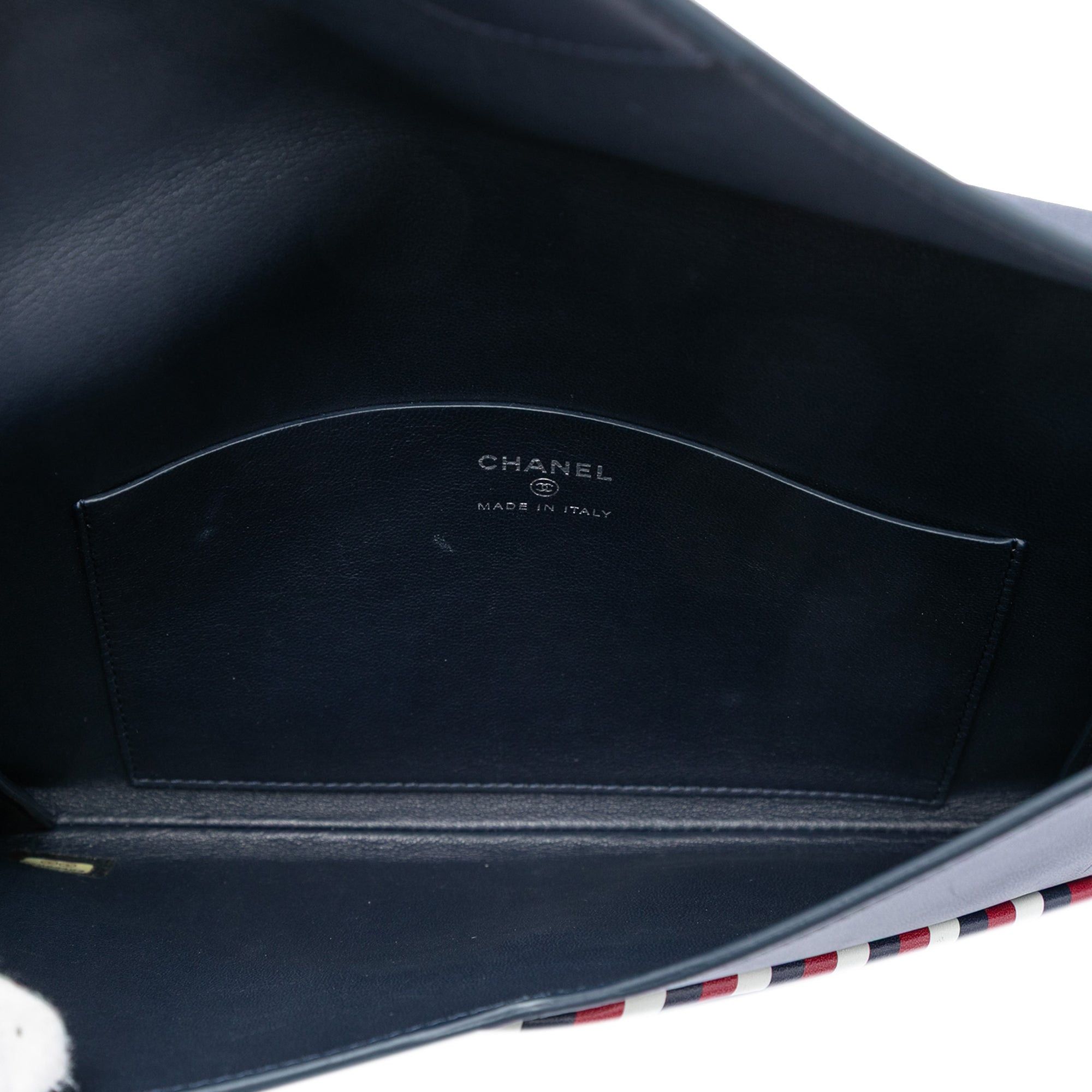 Chanel Lambskin Airlines Envelope Clutch Size ONE SIZE - 4 Thumbnail