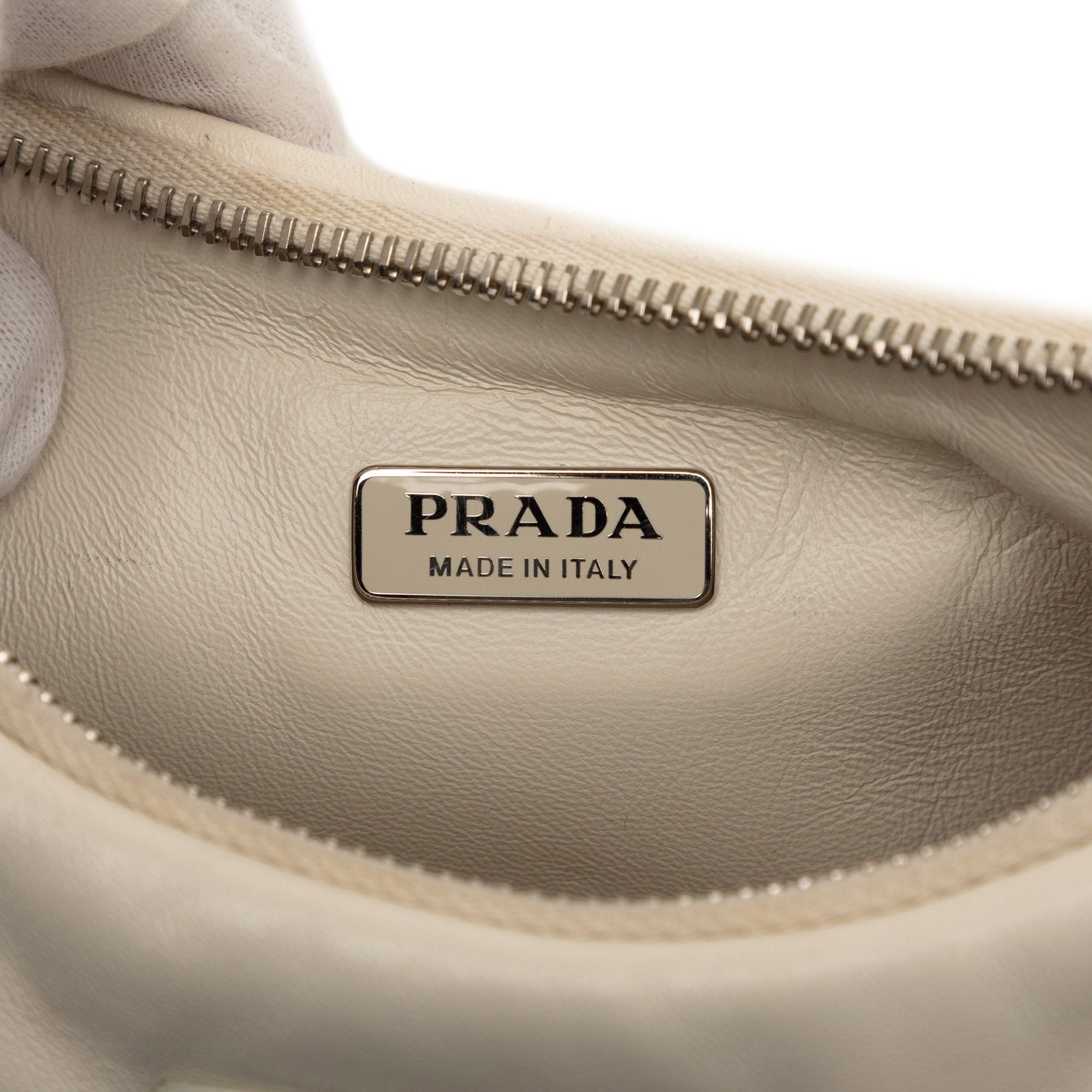 Prada Nappa Soft Padded Re Edition 2005 Satchel Size ONE SIZE - 5 Thumbnail