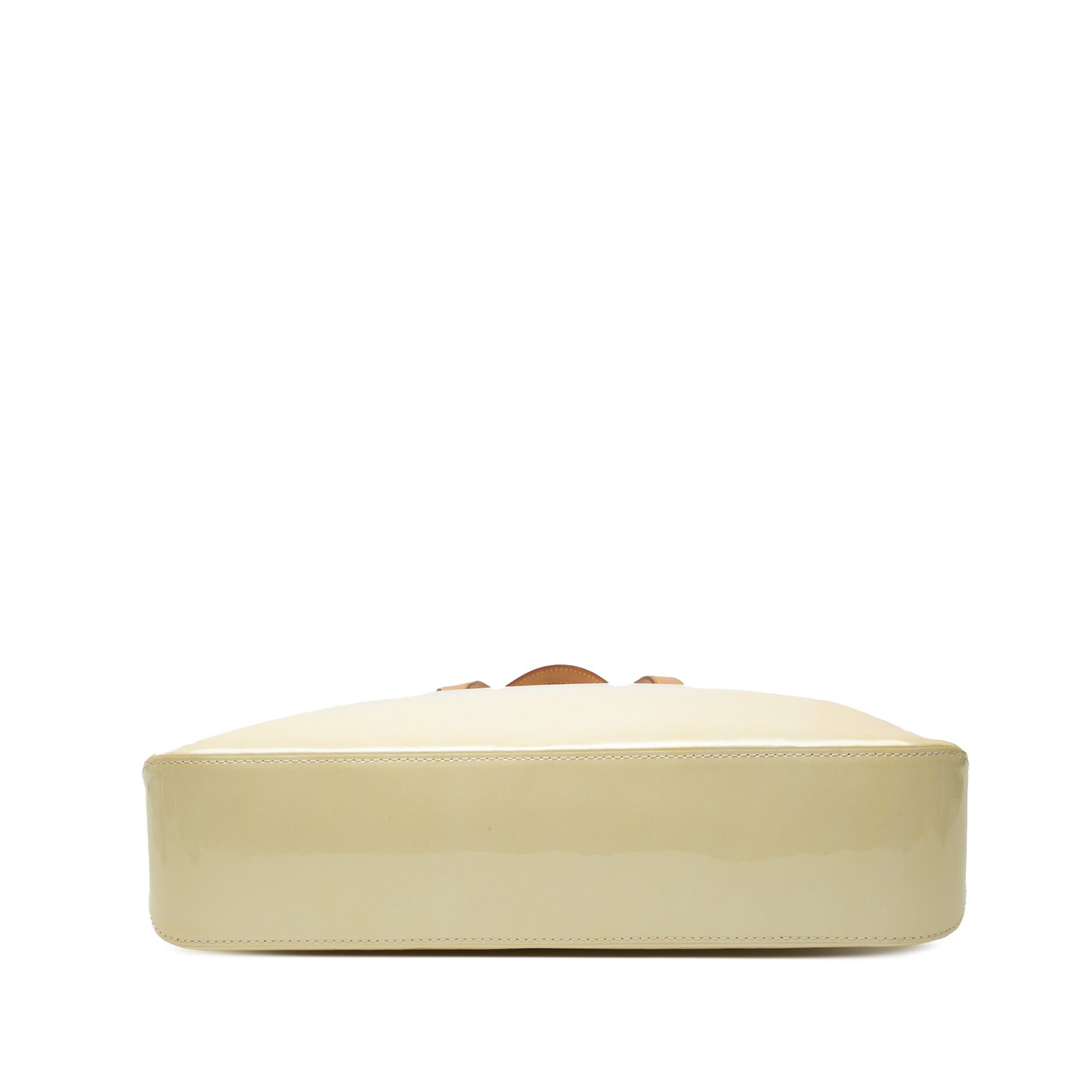 Louis Vuitton Monogram Vernis Brentwood Size ONE SIZE - 3 Thumbnail