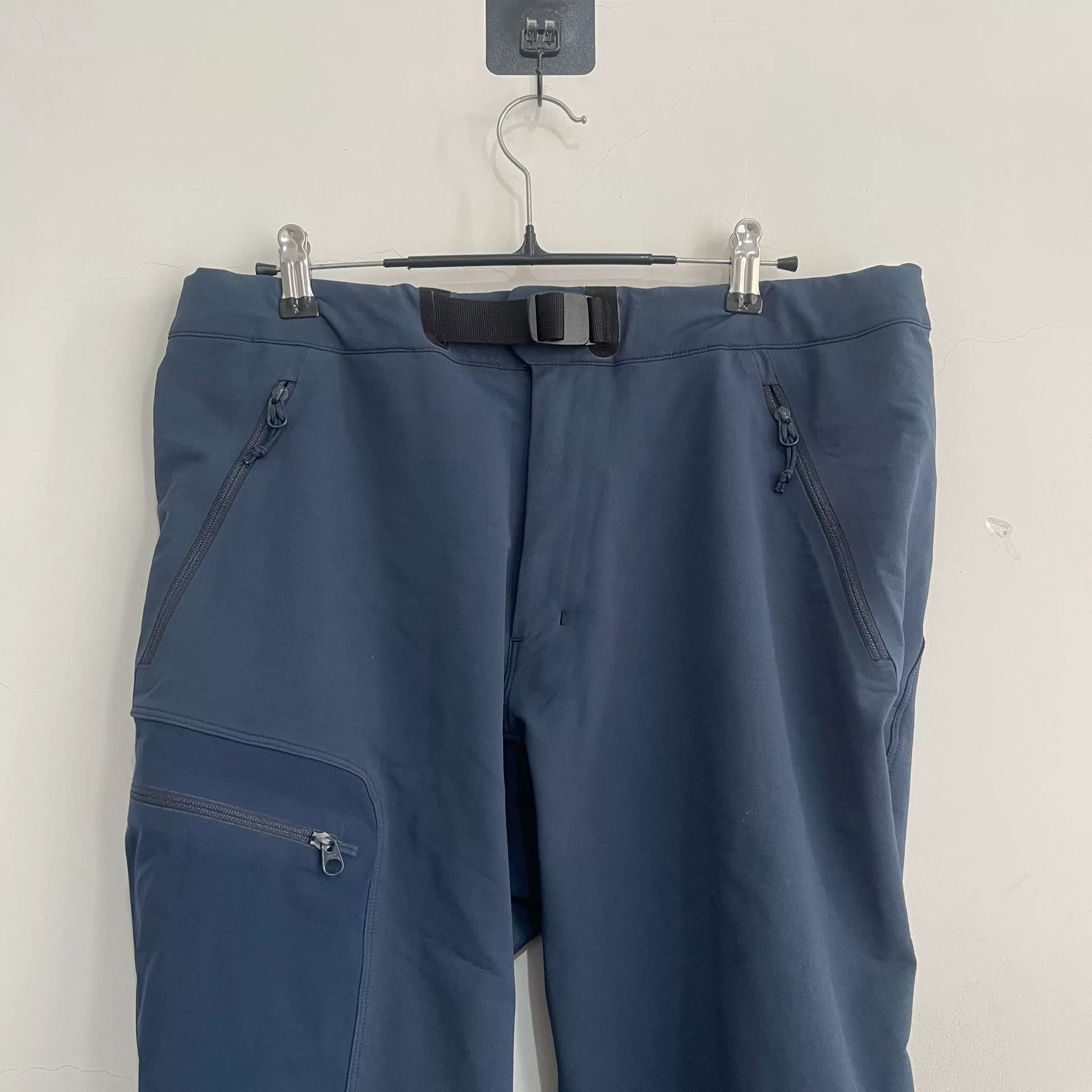 Arc'teryx Arcteryx GAMMA Ar Men's Long Sports Pants Size US 34 / EU 50 - 6 Thumbnail