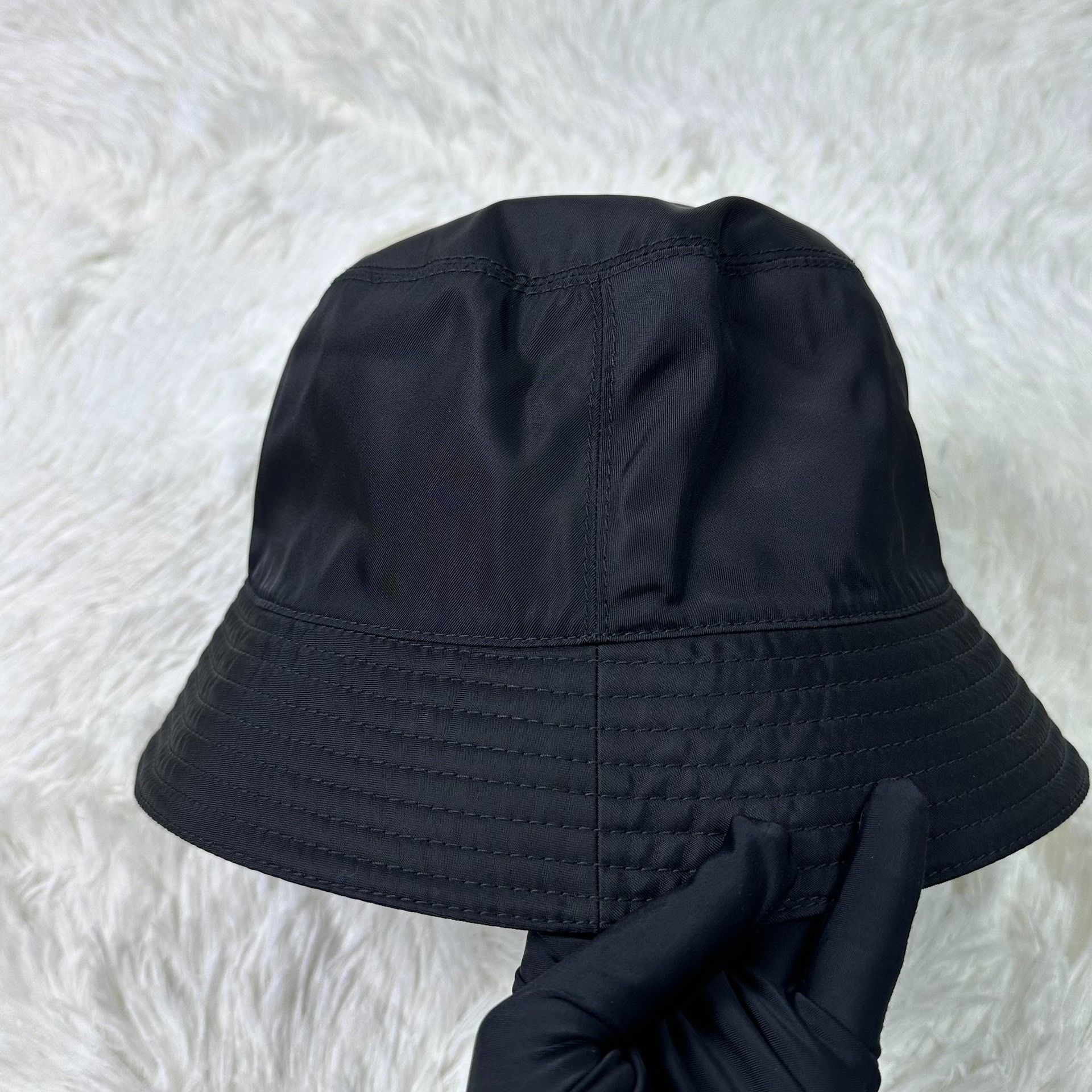 Prada Prada Black Nylon Bucket Hat Triangle Logo Size ONE SIZE - 4 Thumbnail
