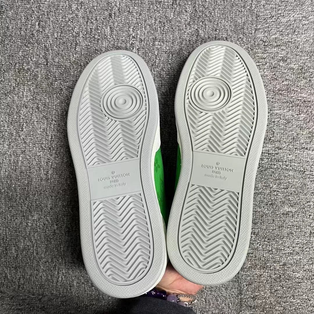 Louis Vuitton Louis Vuitton White Green Canvas Low-Top Sneakers Size US 6 / EU 39 - 5 Thumbnail