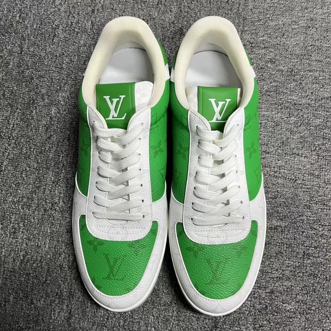 Louis Vuitton Louis Vuitton White Green Canvas Low-Top Sneakers Size US 6 / EU 39 - 2 Thumbnail