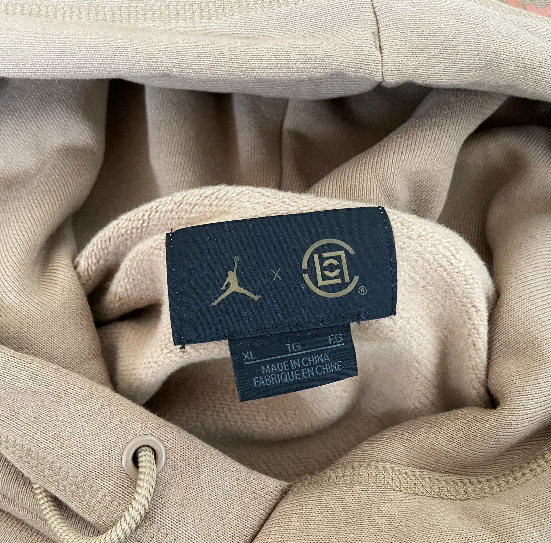 CLOT CLOT x Air Jordan Collaboration Hoodie Size US XL / EU 56 / 4 - 4 Thumbnail