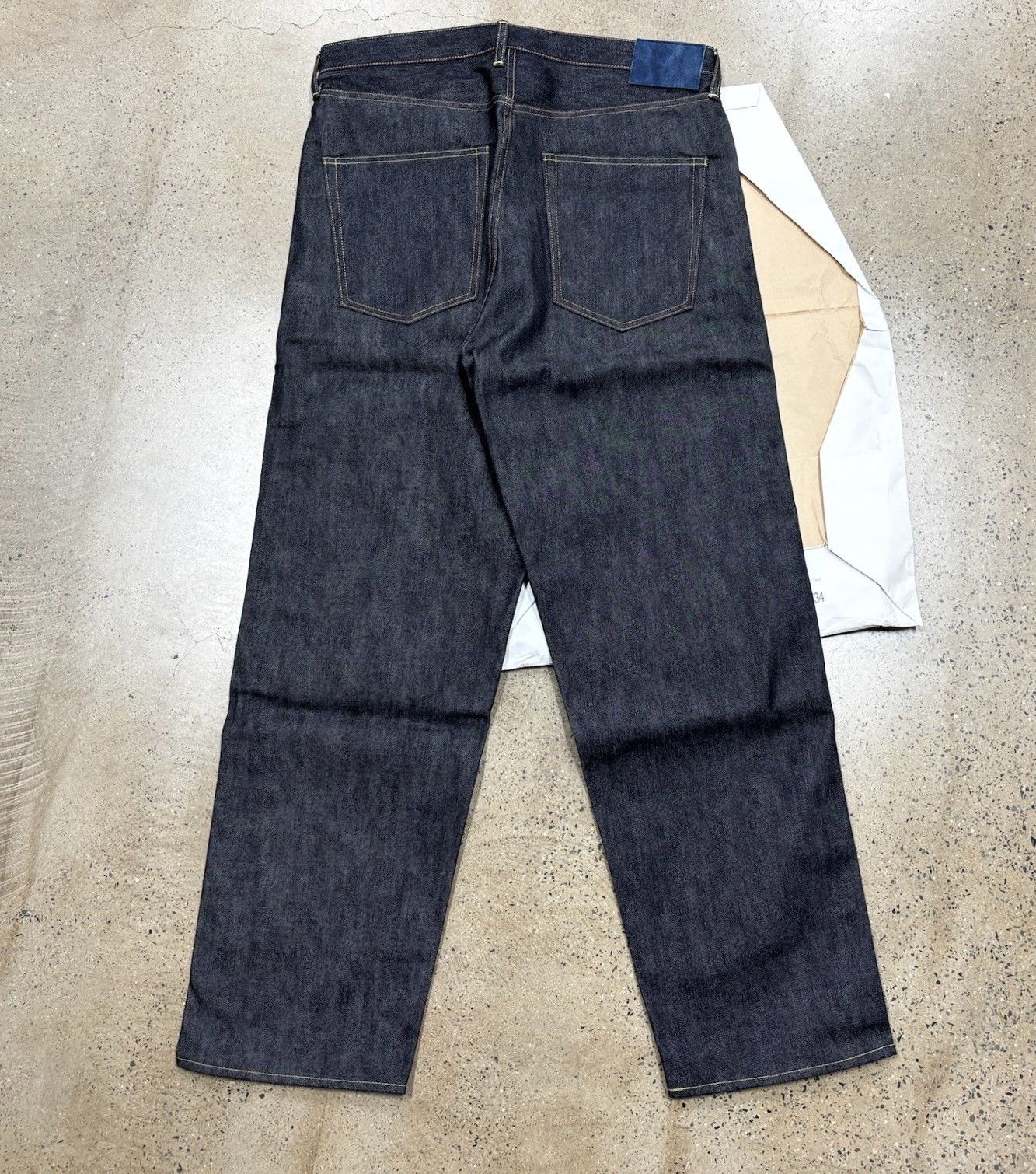 Visvim VISVIM Wide Unwashed Denim Jeans W34xL30 Size US 30 / EU 46 - 3 Thumbnail