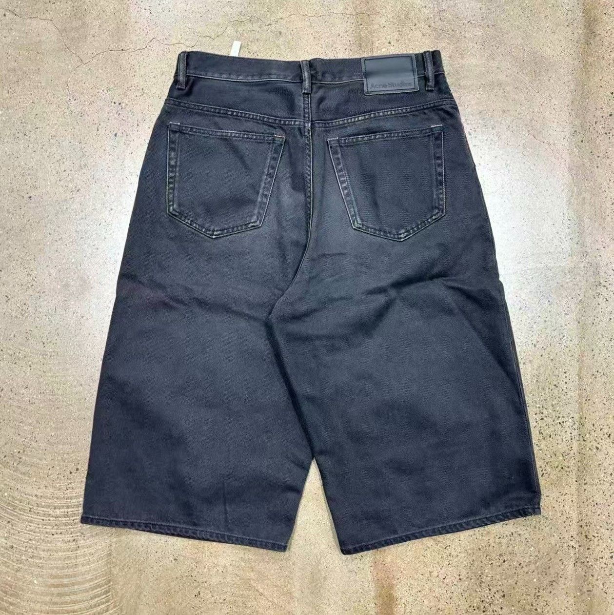 Acne Studios Acne Studios Baggy Wide-Leg Capri Jeans Size US 32 / EU 48 - 2 Thumbnail