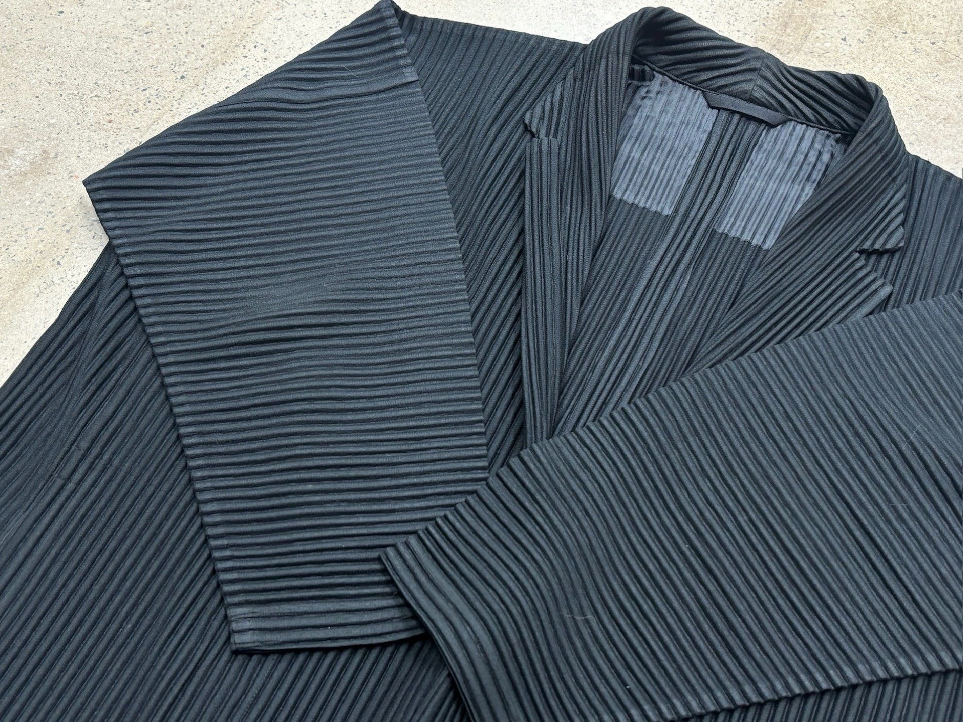 Issey Miyake Issey Miyake Pleated Blazer Size 3 Size L / US 10 / IT 46 - 5 Thumbnail