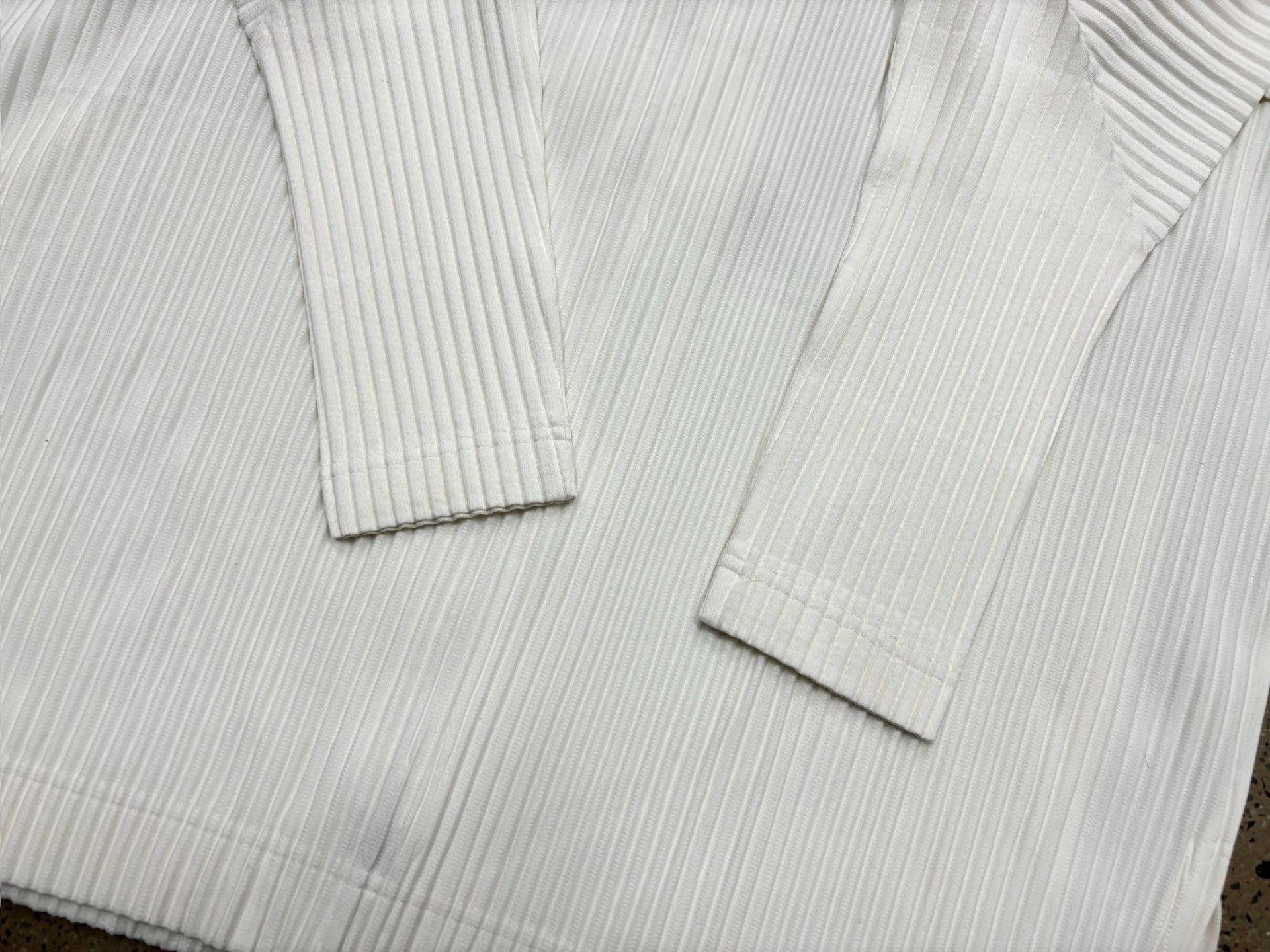 Pleats Please Issey Miyake Issey Miyake Pleated Zip Jacket Size M / US 6-8 / IT 42-44 - 6 Thumbnail