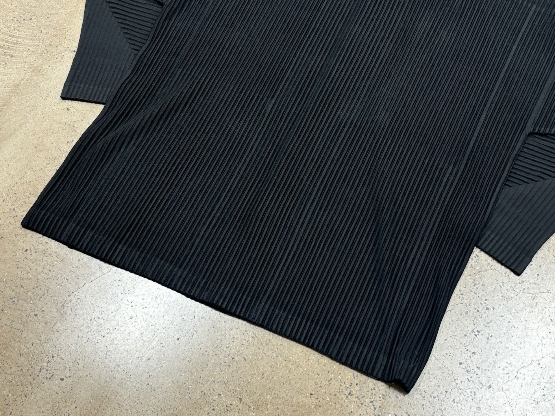 Issey Miyake Issey Miyake Pleated Jacket Size 3 JJ111 Size US L / EU 52-54 / 3 - 7 Thumbnail