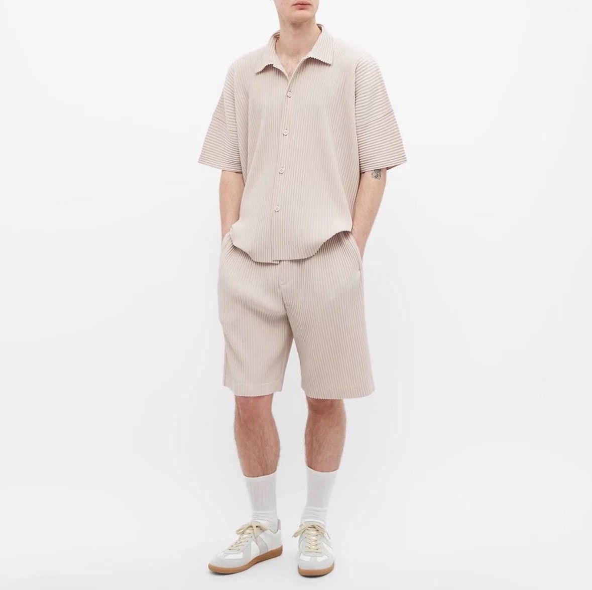 Issey Miyake Issey Miyake Pleated Short-Sleeve Jacket Size US XL / EU 56 / 4 - 3 Thumbnail