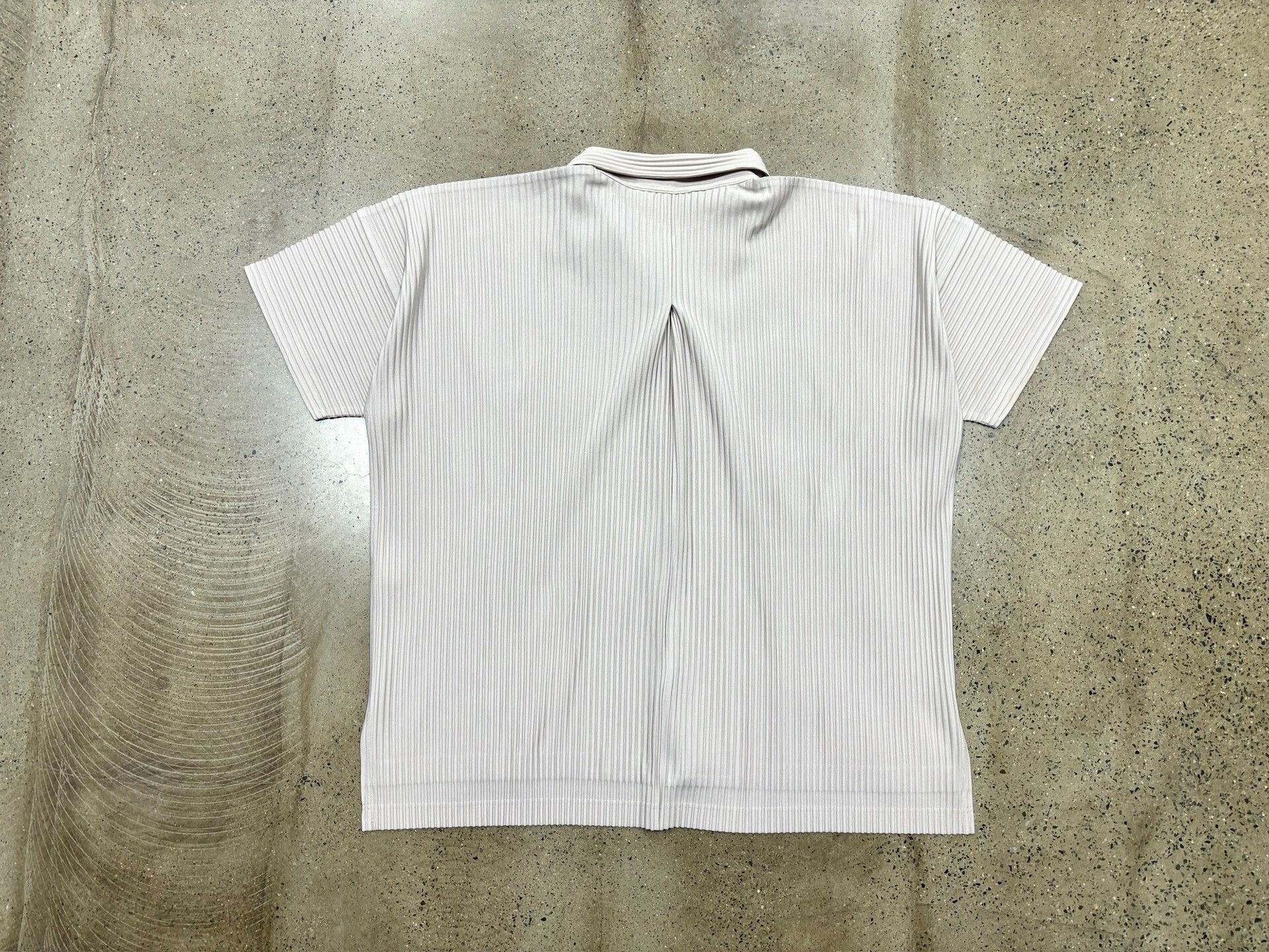 Issey Miyake Issey Miyake Pleated Short-Sleeve Jacket Size US XL / EU 56 / 4 - 2 Thumbnail