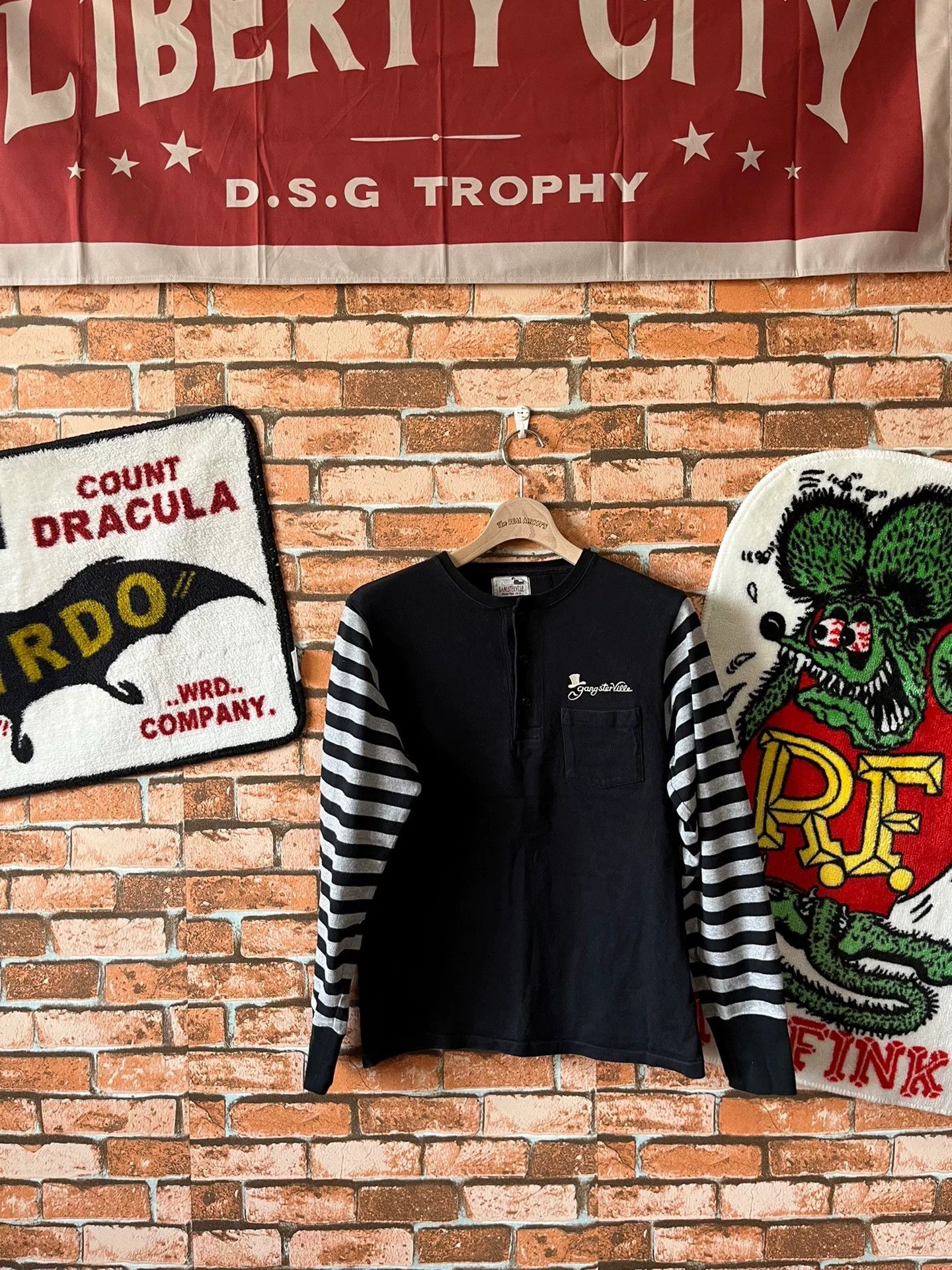 Gangster Doodles GANGSTERVILLE Henley Long Sleeve T-shirt Size US S / EU 44-46 / 1 - 2 Thumbnail