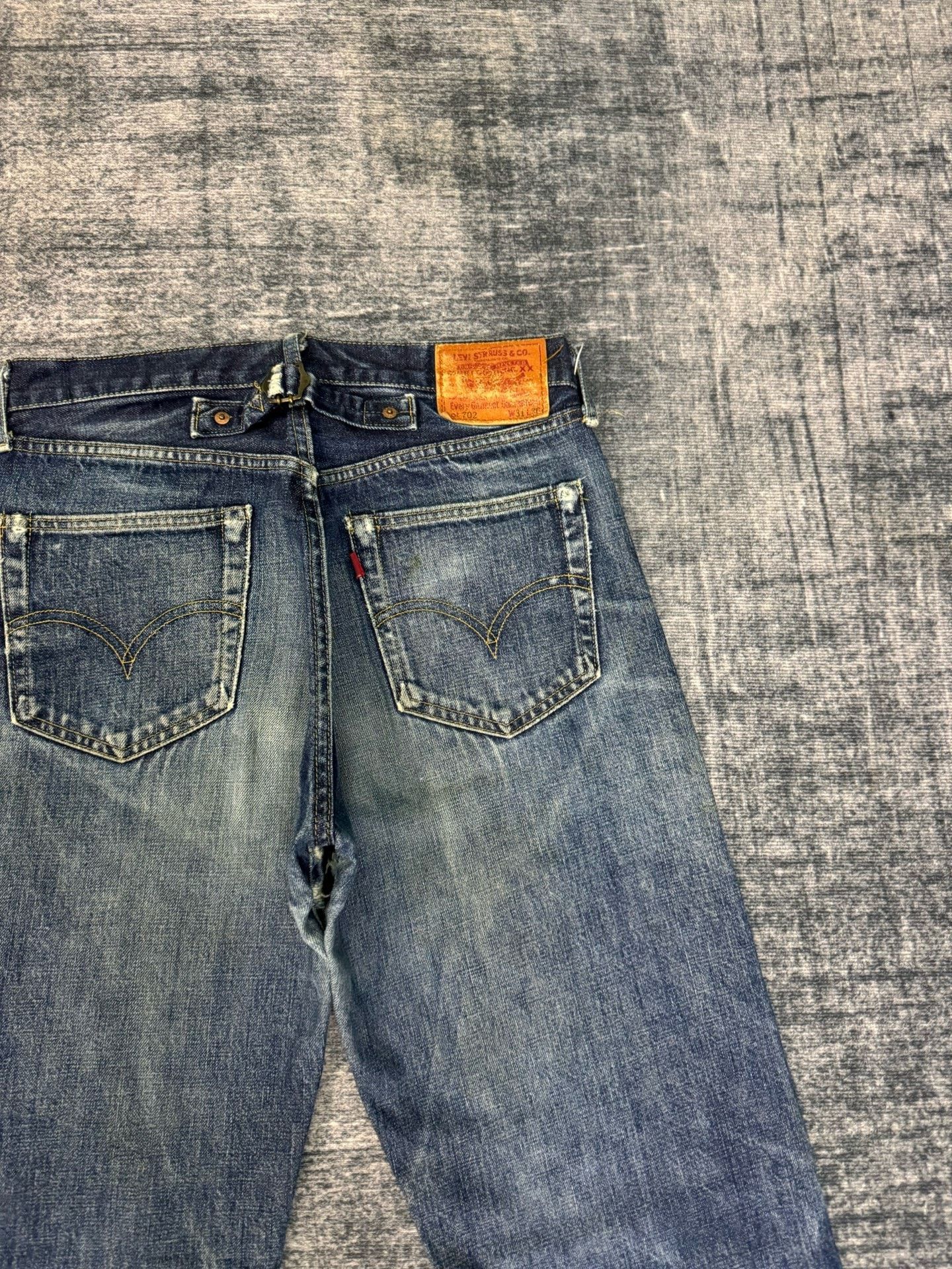 Levi's Vintage Levis 702 90s Jeans Size US 32 / EU 48 - 7 Thumbnail