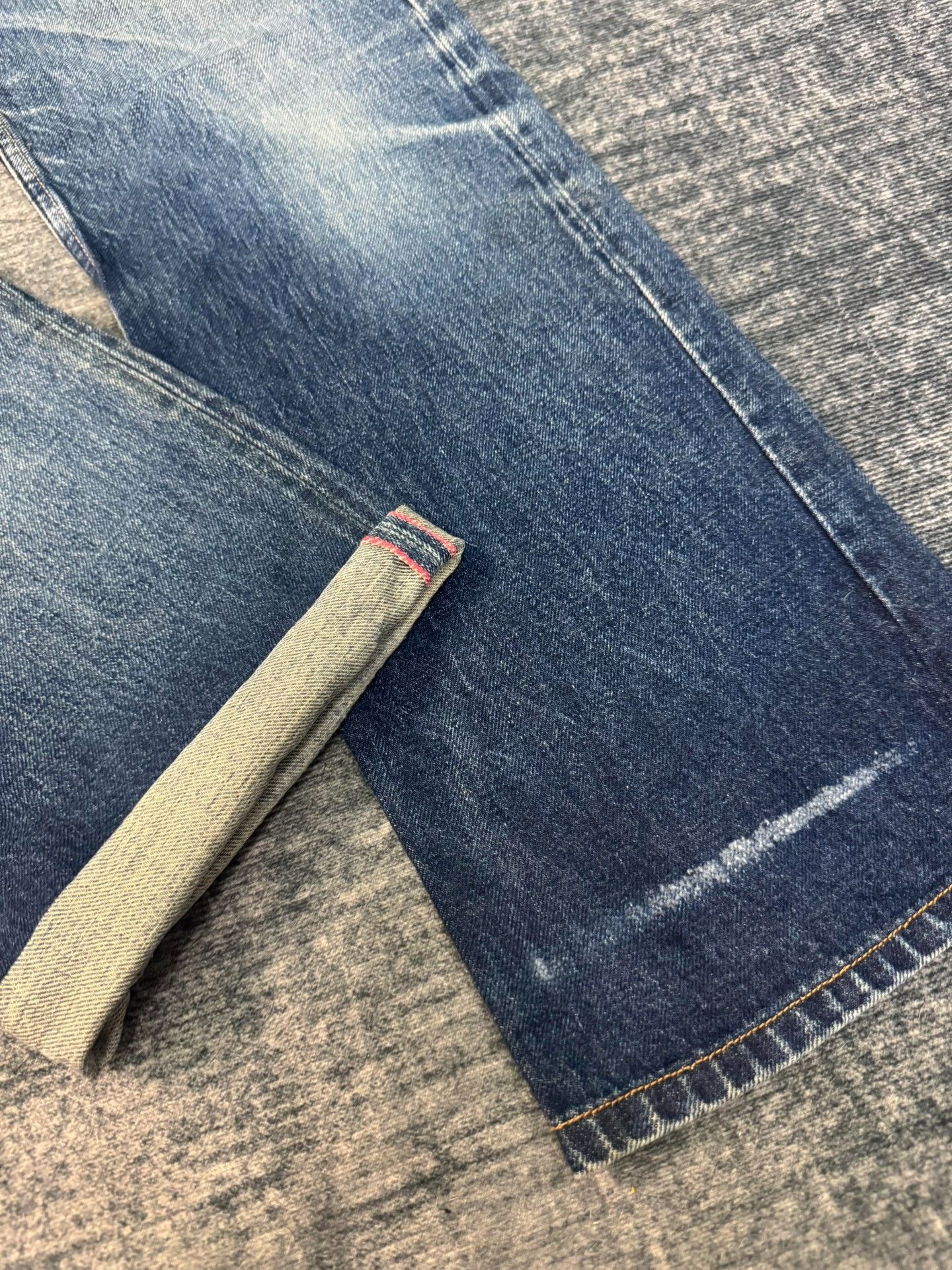 Vintage Vintage HRAMCHM 2000s Washed Blue Jeans Size US 33 - 4 Thumbnail