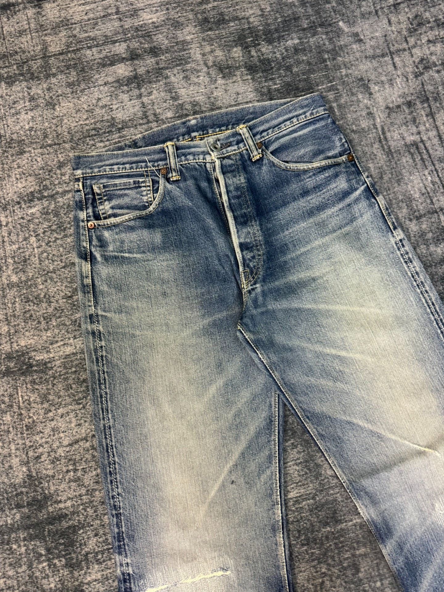 Vintage Vintage 90s Washed Retro Blue Jeans Size US 32 / EU 48 - 2 Thumbnail