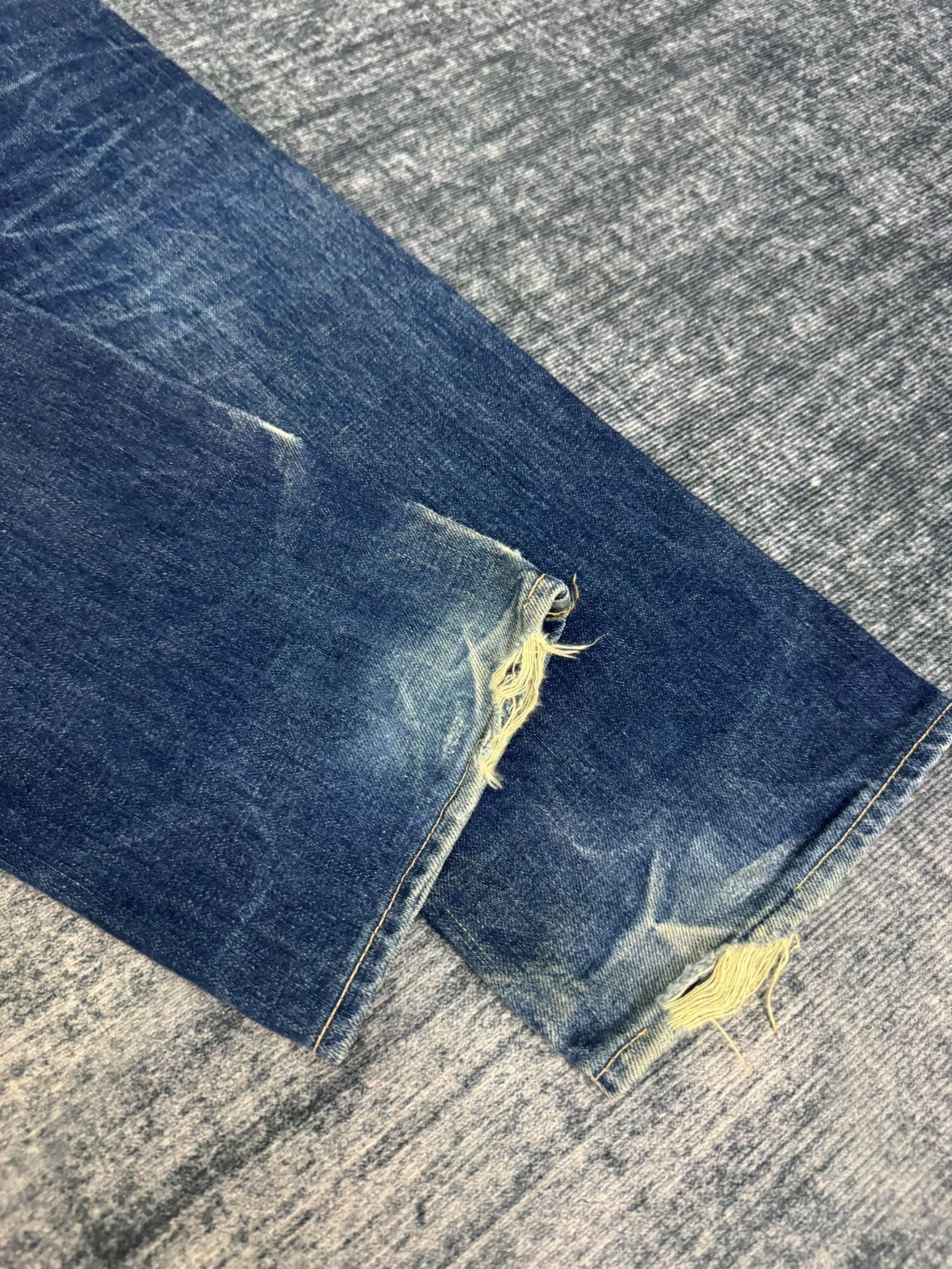Vintage Vintage Blue Blue 00s Washed Jeans Size US 29 - 7 Thumbnail