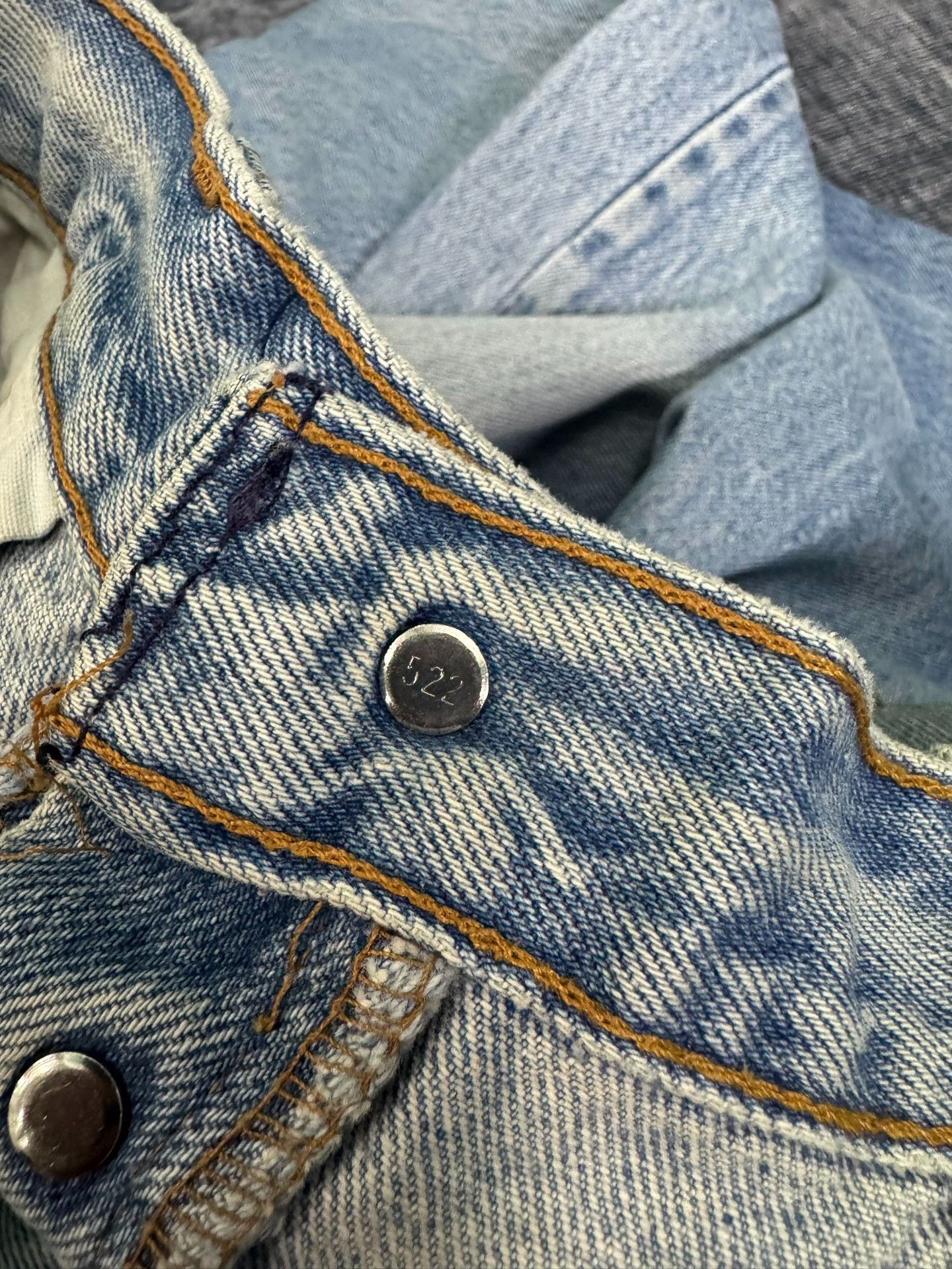 Levi's Vintage Levi's 501 90s Denim Jeans Size US 34 / EU 50 - 4 Thumbnail