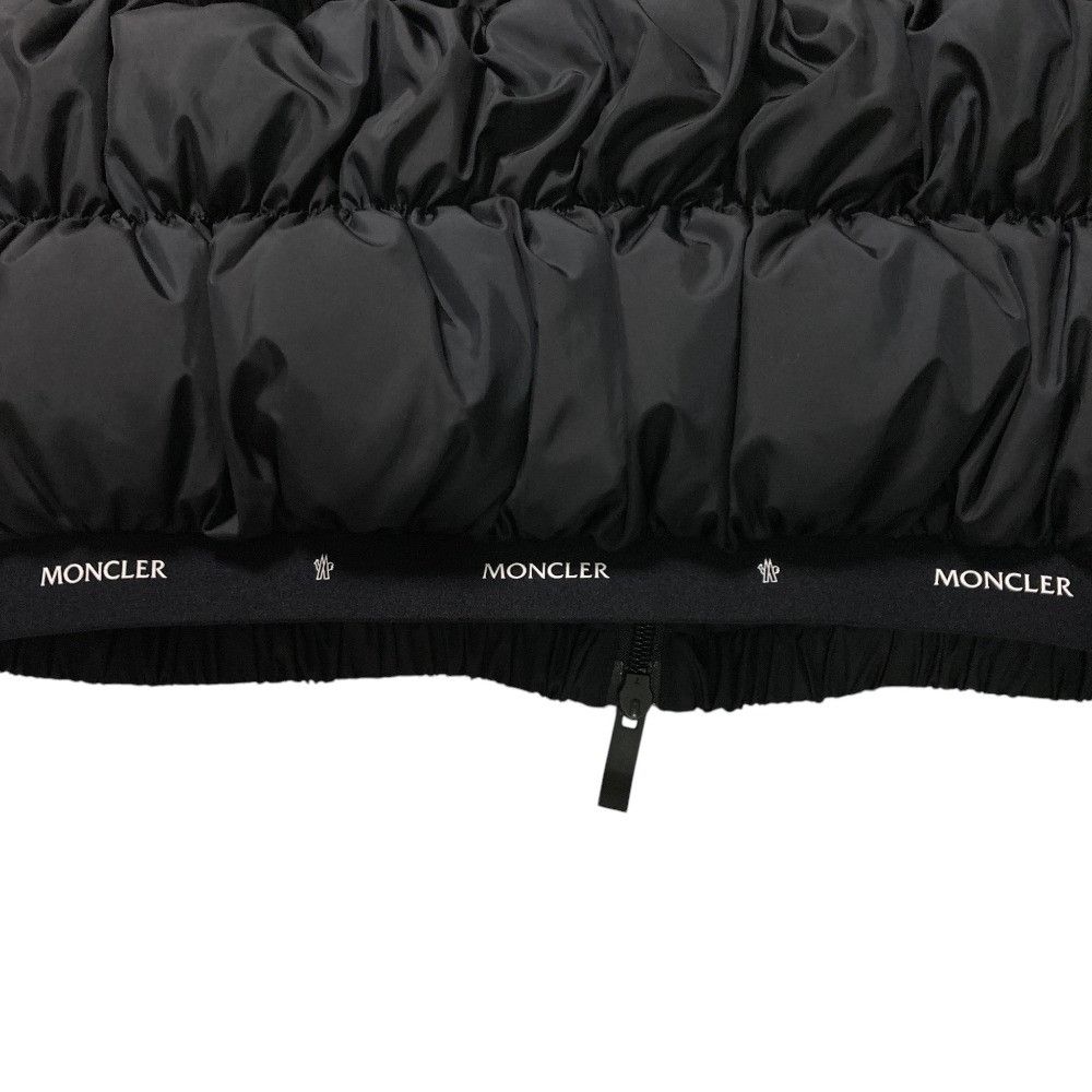 Moncler Moncler Moncler APRIATE VEST down vest Textile Outerwear J20931A00026 DUTY FREE for USA Size ONE SIZE - 8 Thumbnail