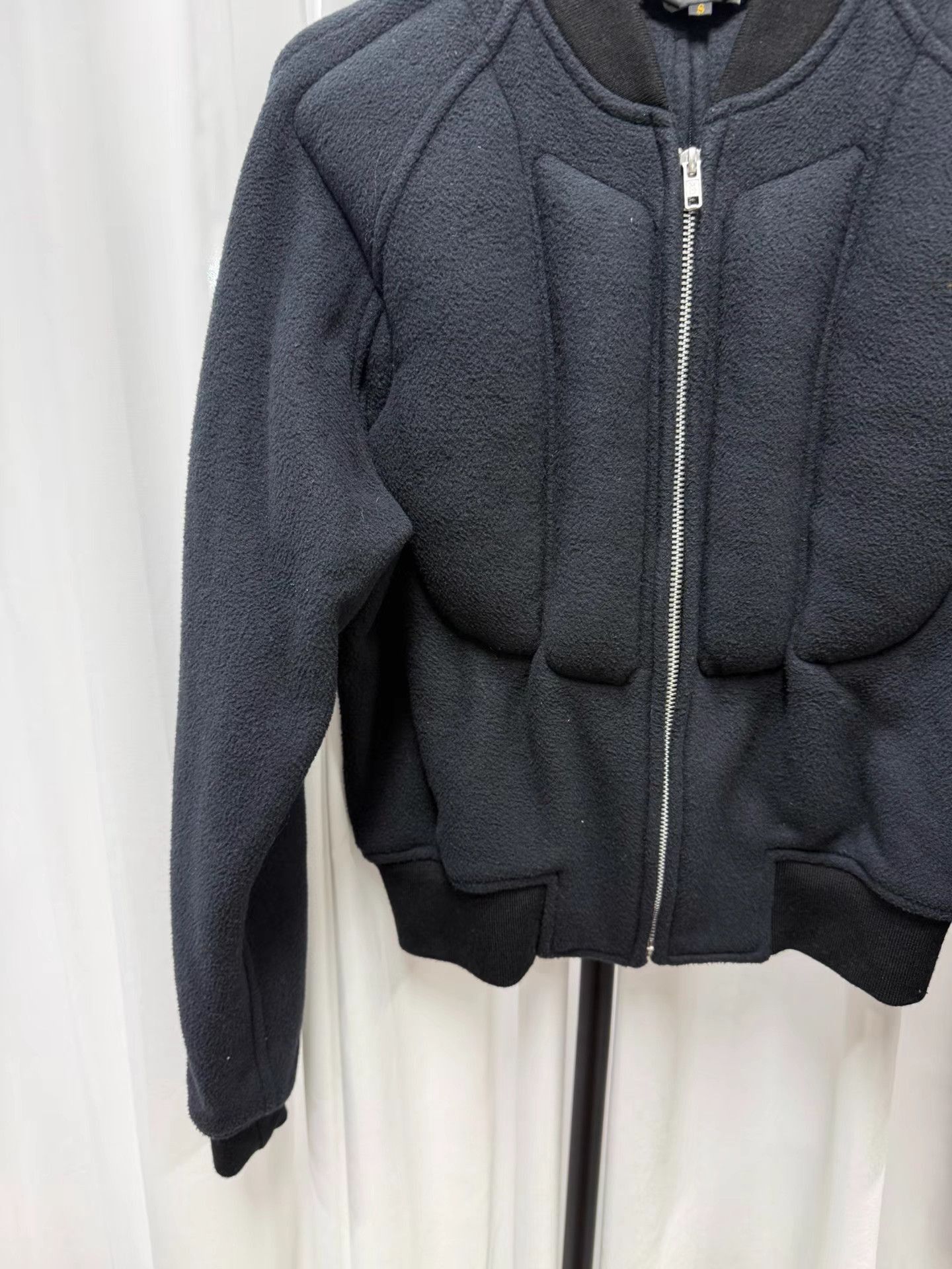 Comme des Garcons Black Bomber Jacket with Textured Design Size US S / EU 44-46 / 1 - 3 Thumbnail