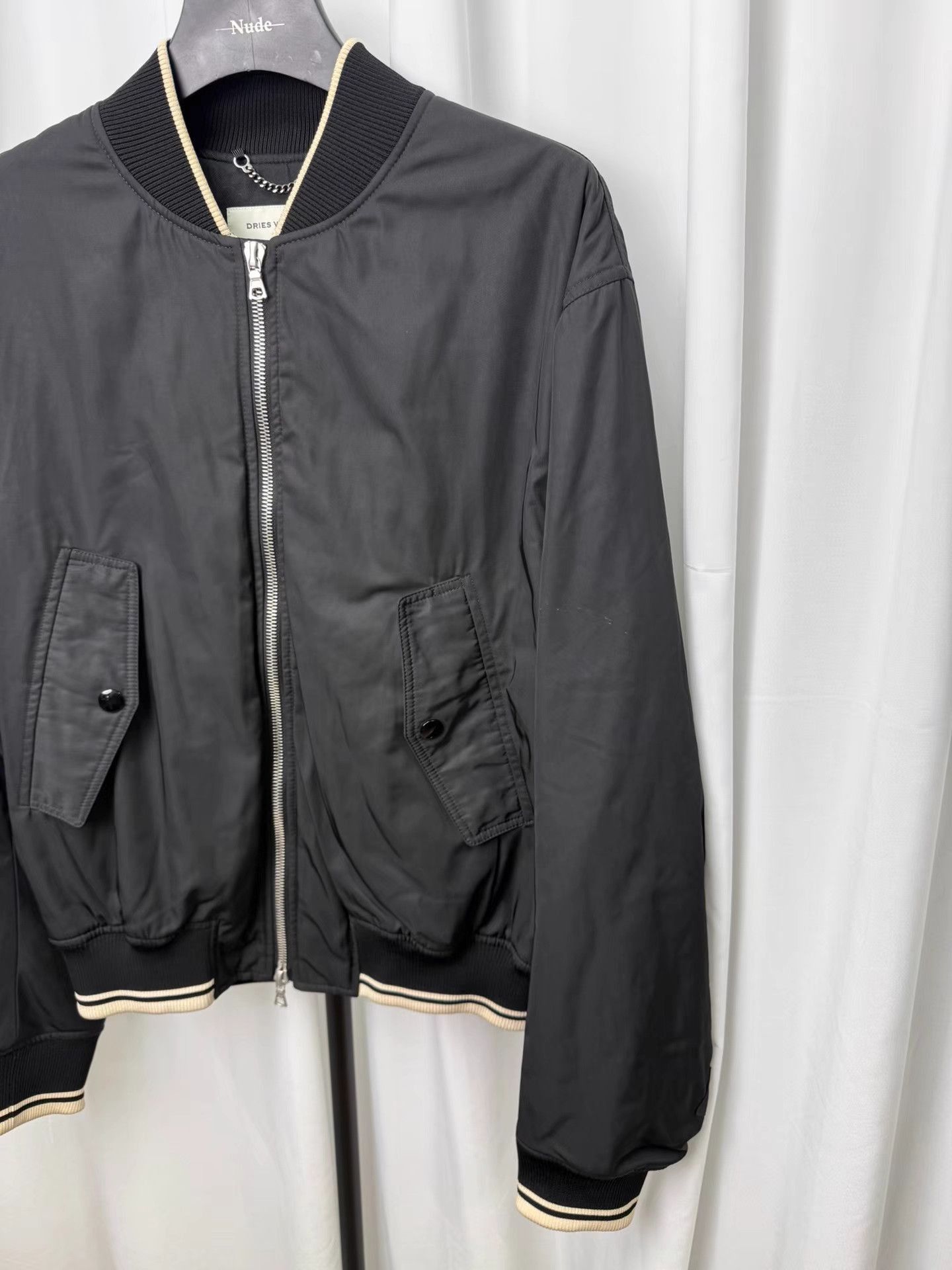 Dries Van Noten Black Bomber Jacket with Zipper Details Size US L / EU 52-54 / 3 - 3 Thumbnail