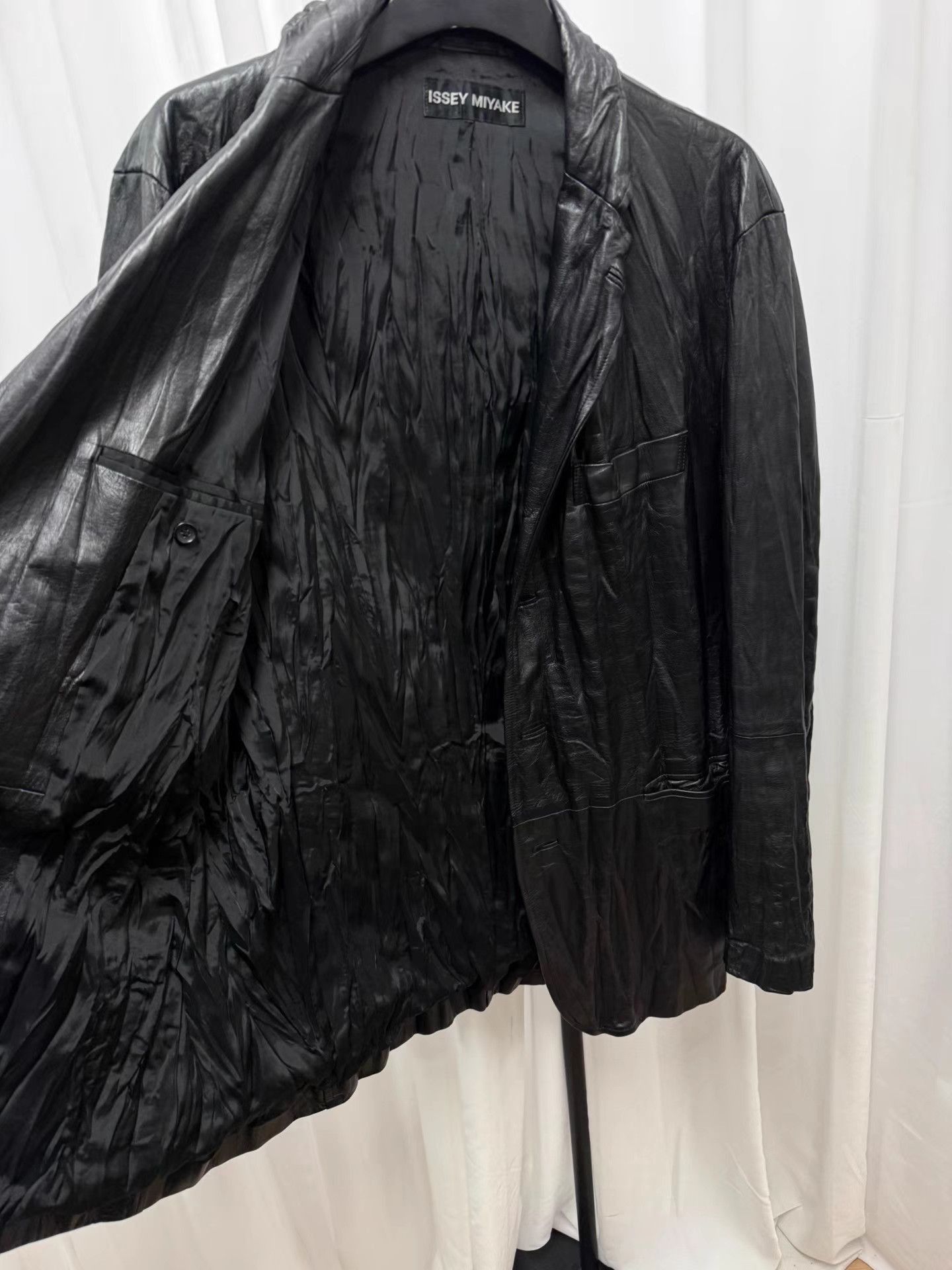 Issey Miyake Black Leather Button-Front Jacket Size US L / EU 52-54 / 3 - 8 Thumbnail