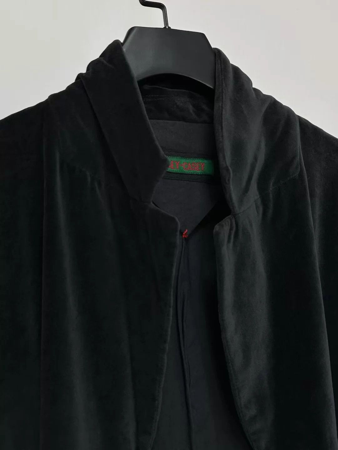 Casey Casey Black Velvet Single-Breasted Blazer Size US S / EU 44-46 / 1 - 6 Thumbnail
