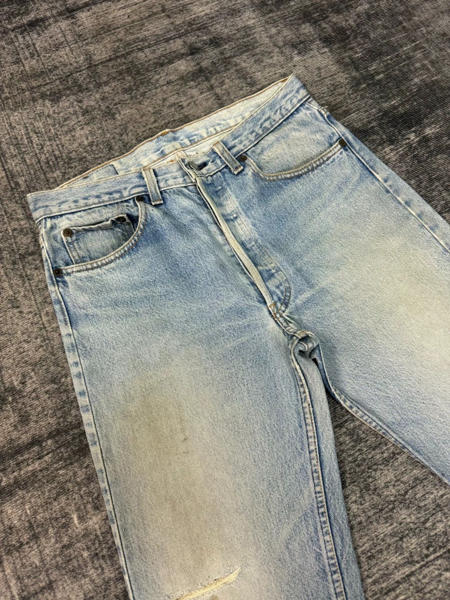 Levi's Vintage Levi's 501 90s USA Made Size US 32 / EU 48 - 2 Thumbnail