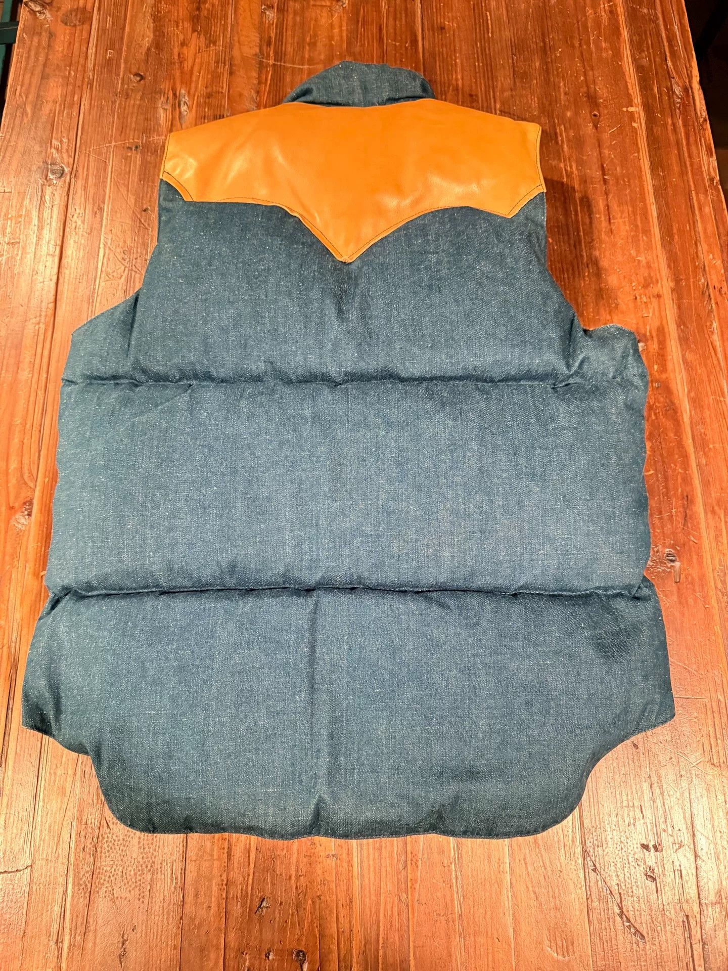 Rocky Mountain Featherbed Rocky Mountain Featherbed Denim Leather Down Vest Size US M / EU 48-50 / 2 - 2 Thumbnail